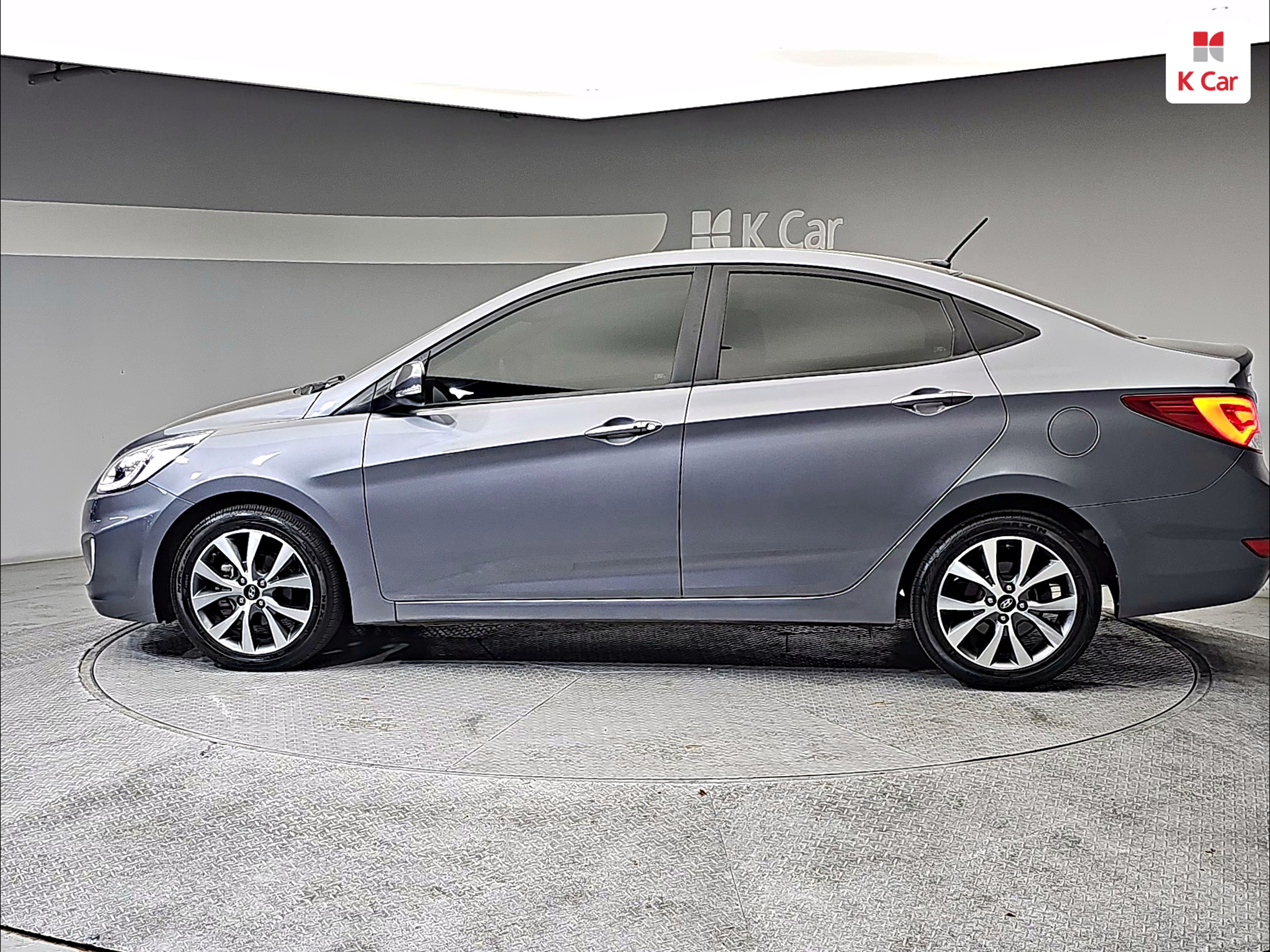 HYUNDAI Accent New Model 1.6 GDI