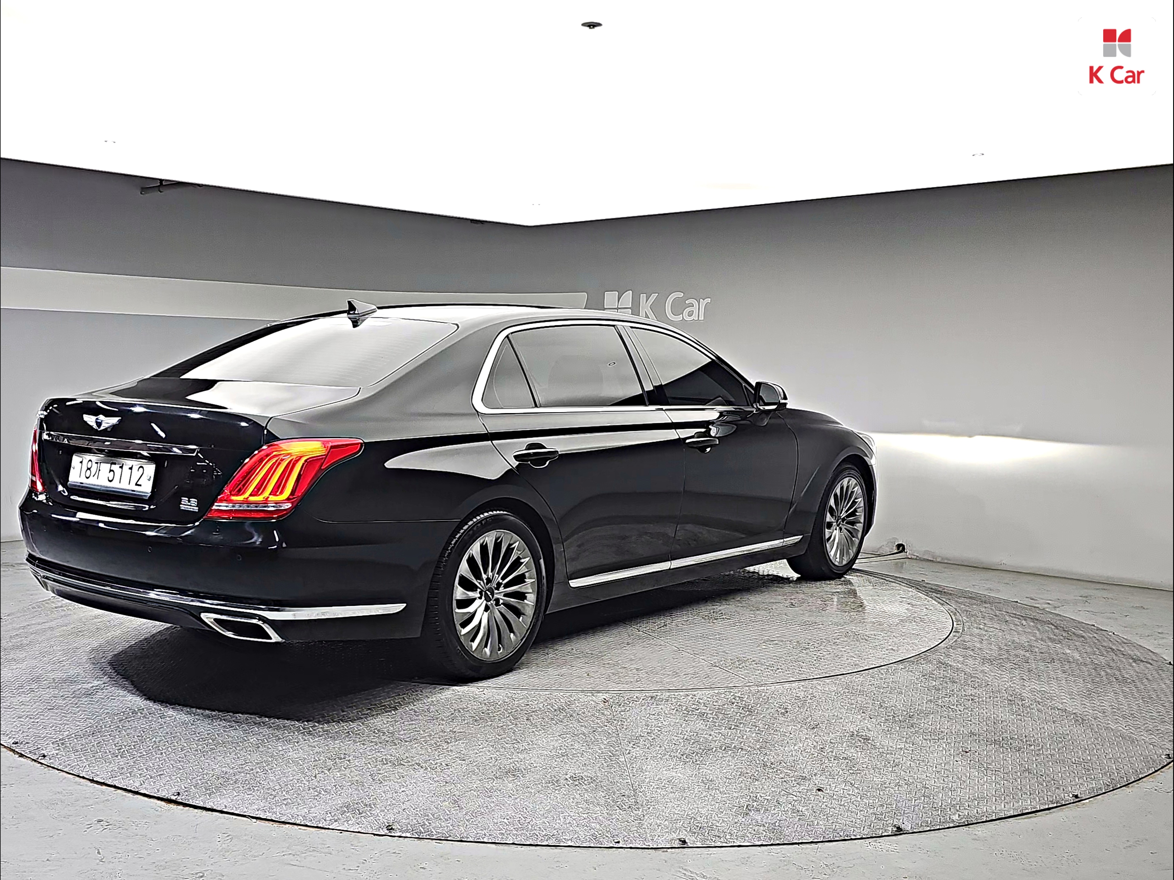 GENESIS EQ900 3.8 GDi AWD