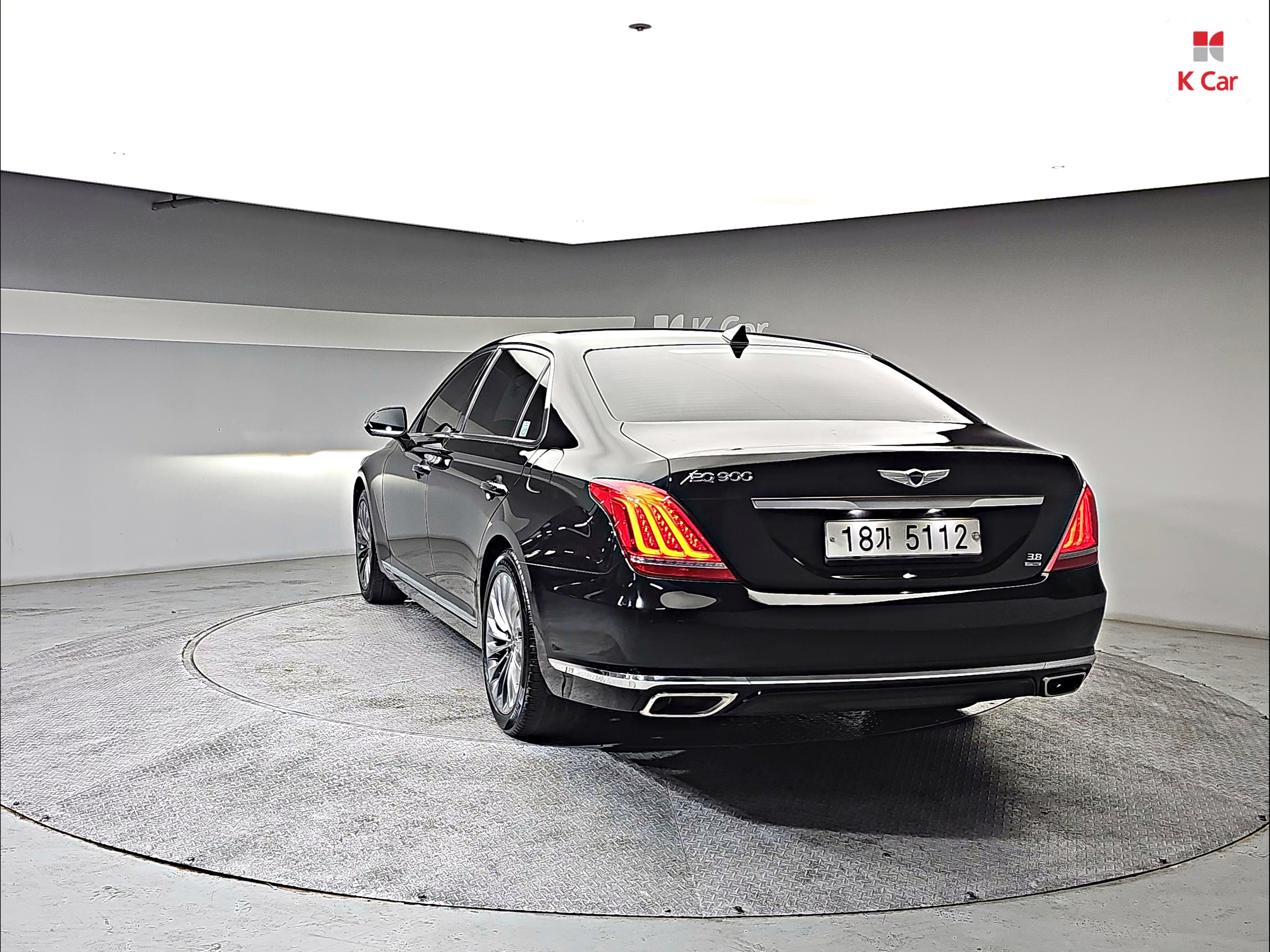 GENESIS EQ900 3.8 GDi AWD