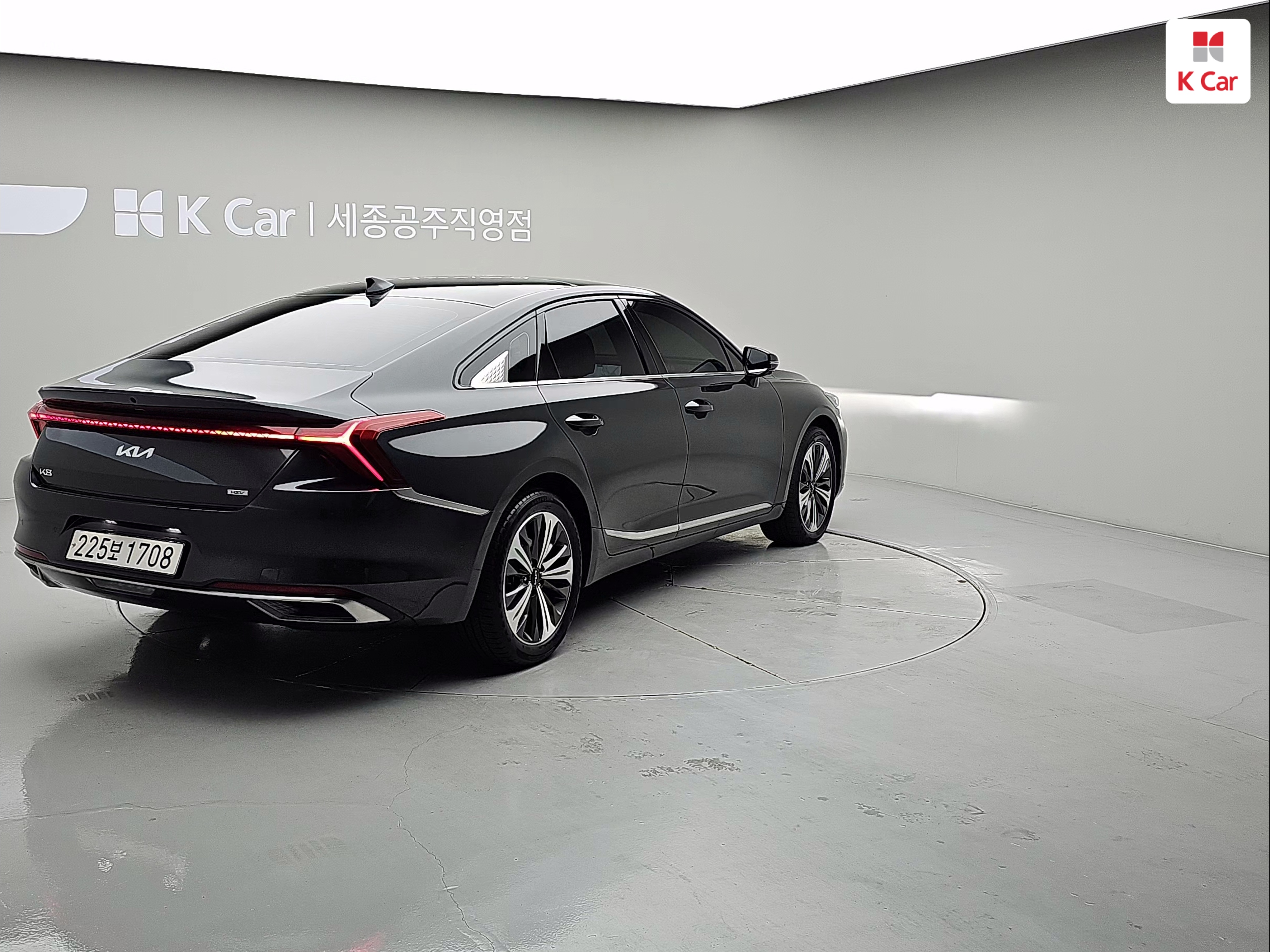 KIA K8 Hybrid HEV