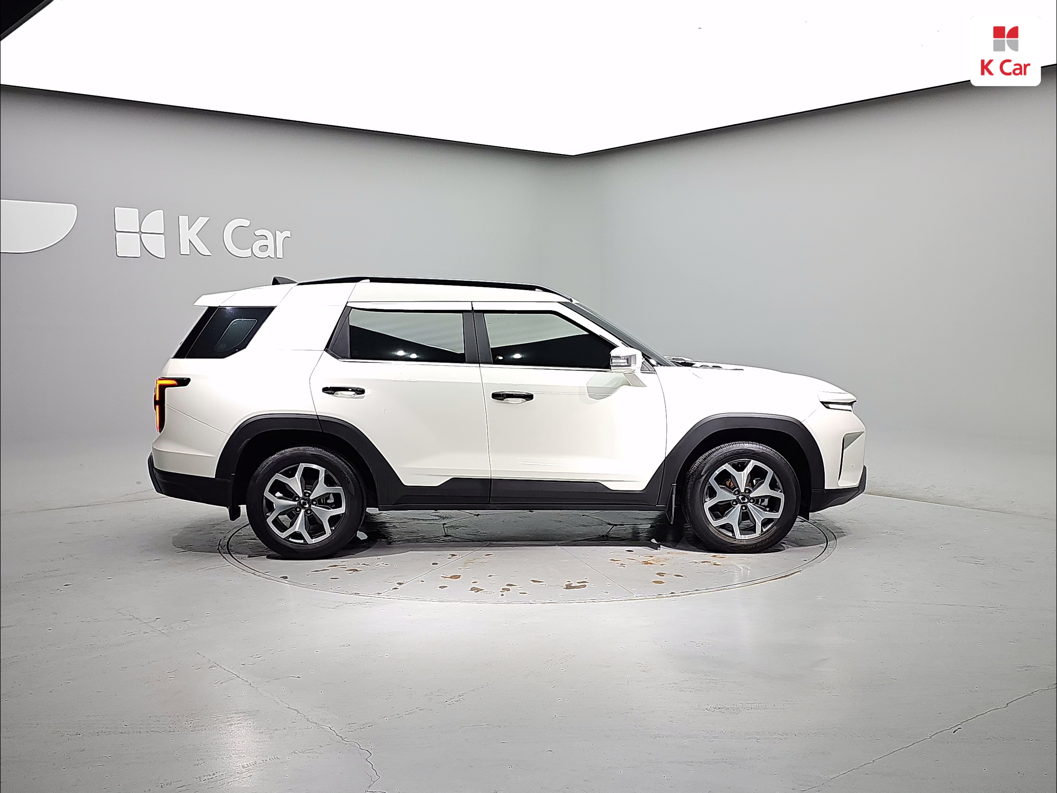 KG MOBILITY(SSANGYONG) Torres 1.5 GDI-T 2WD