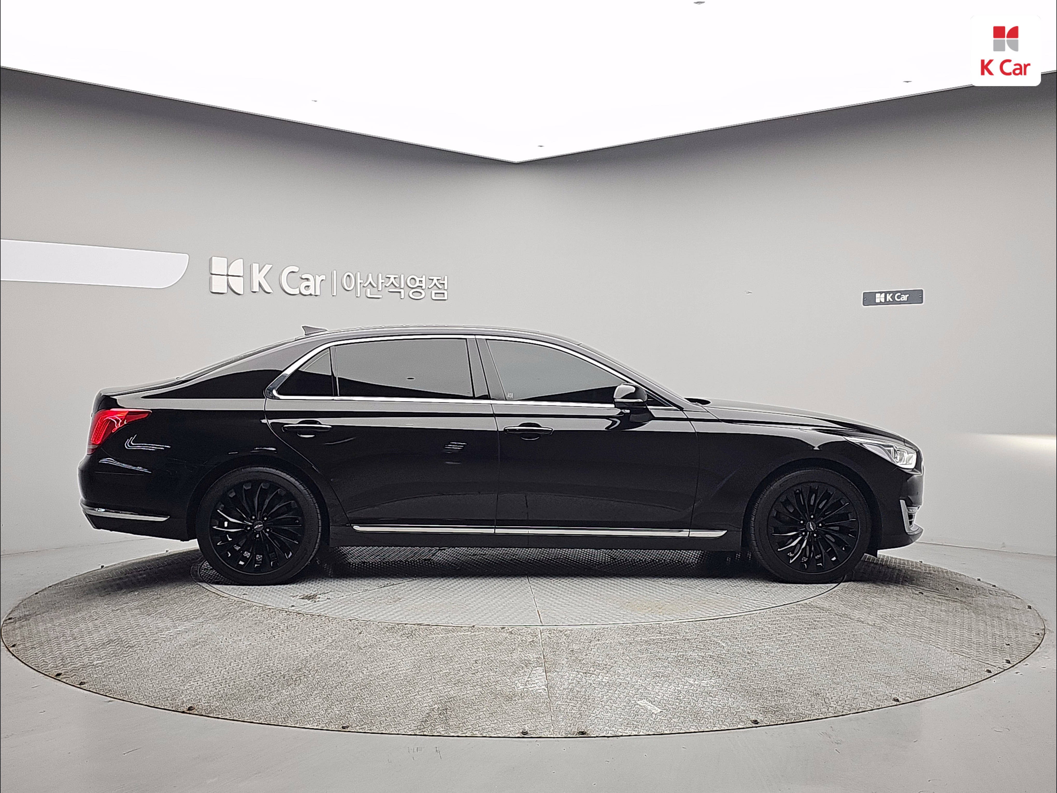 GENESIS EQ900 3.3 Turbo AWD