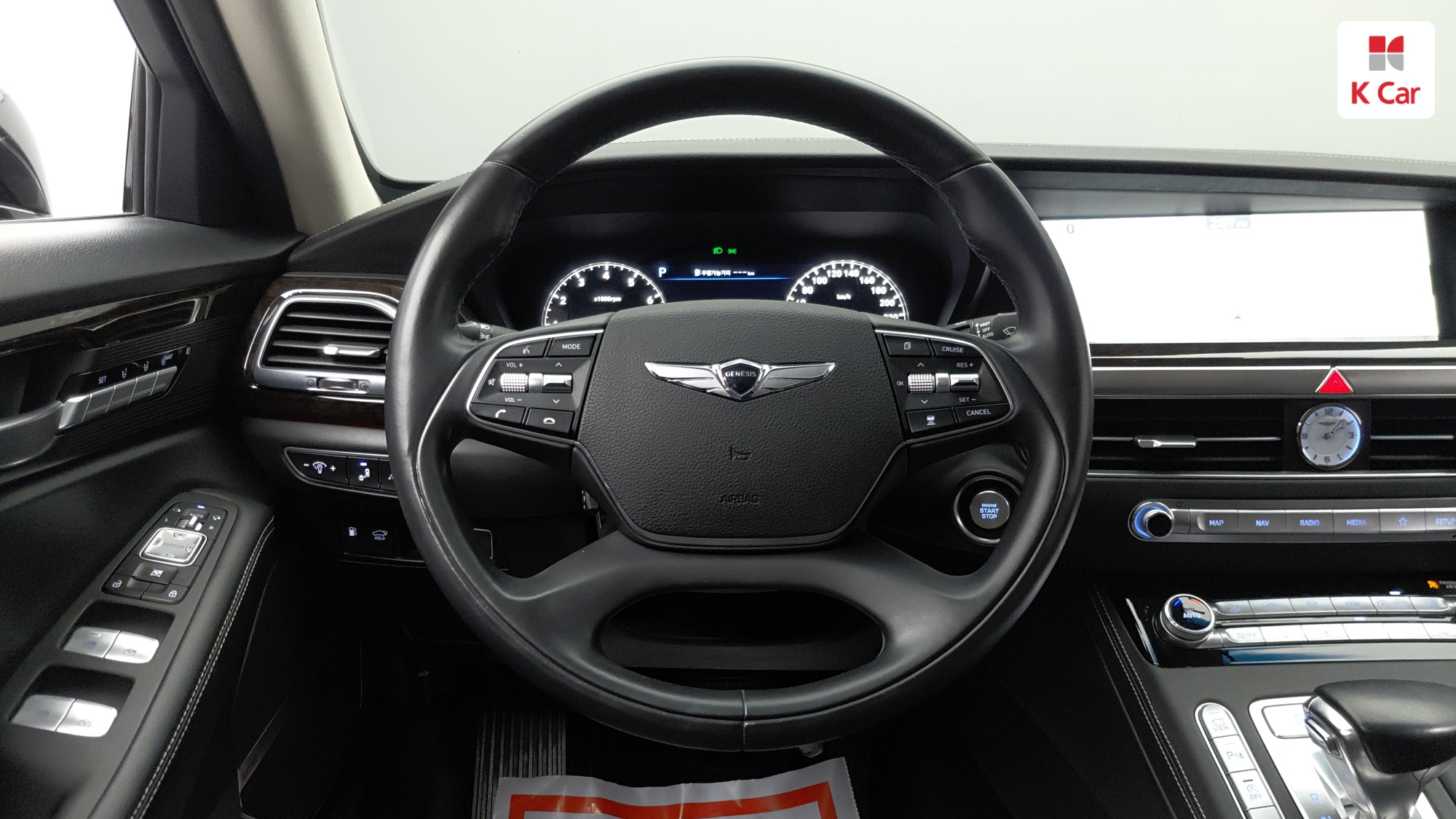 Genesis G90 бензин 4WD 3.8 Premium, миниатюра 17