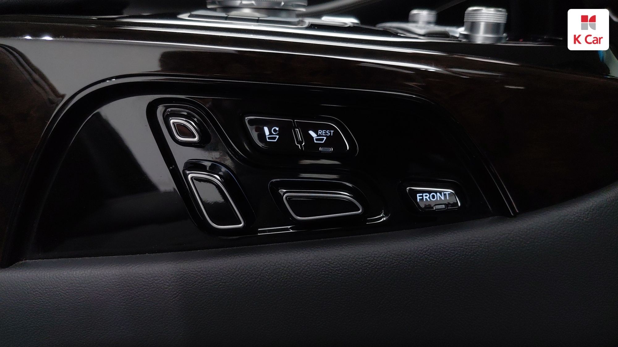 Genesis G90 бензин 4WD 3.8 Premium, миниатюра 9