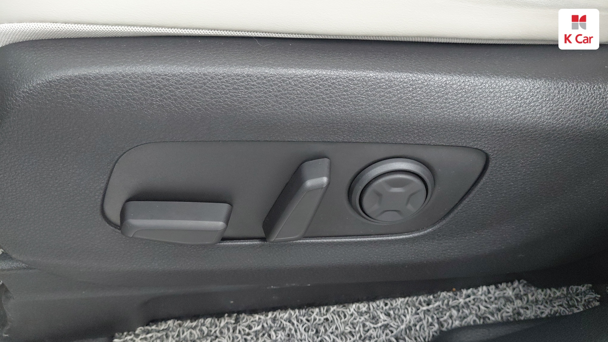 Kia Carnival дизель 2.2 (9 мест) Signature, миниатюра 12