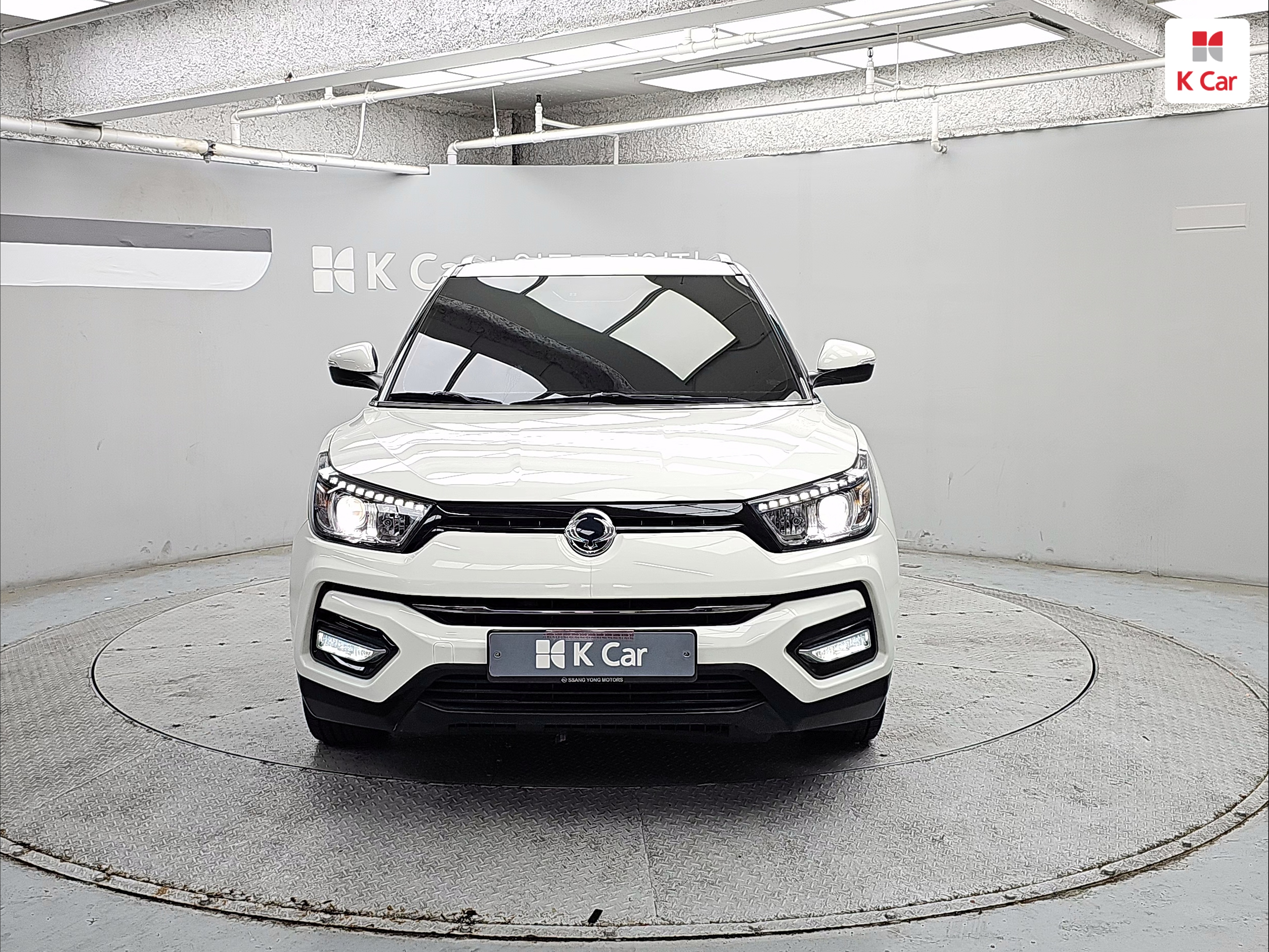 KG MOBILITY(SSANGYONG) Tivoli Armour 1.6 Gasoline