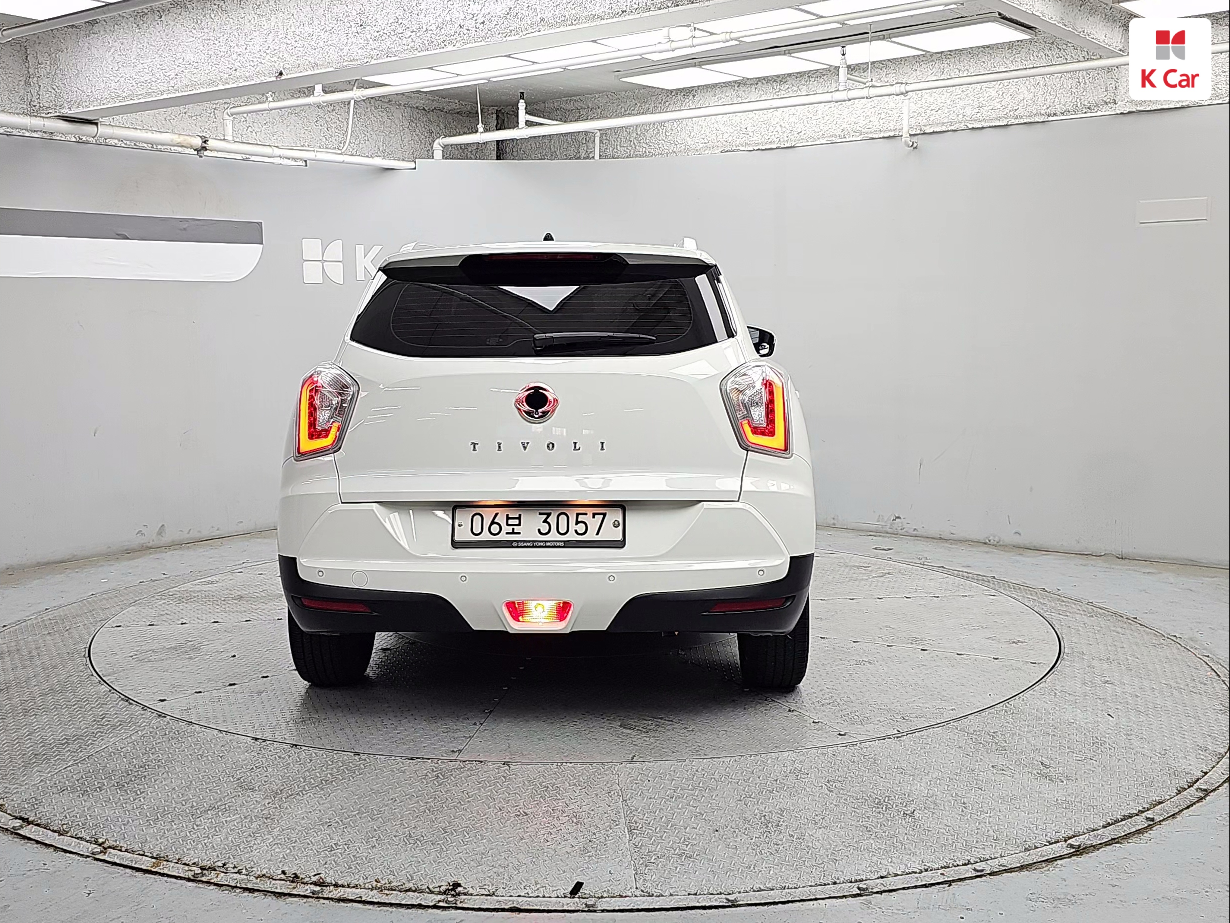 KG MOBILITY(SSANGYONG) Tivoli Armour 1.6 Gasoline