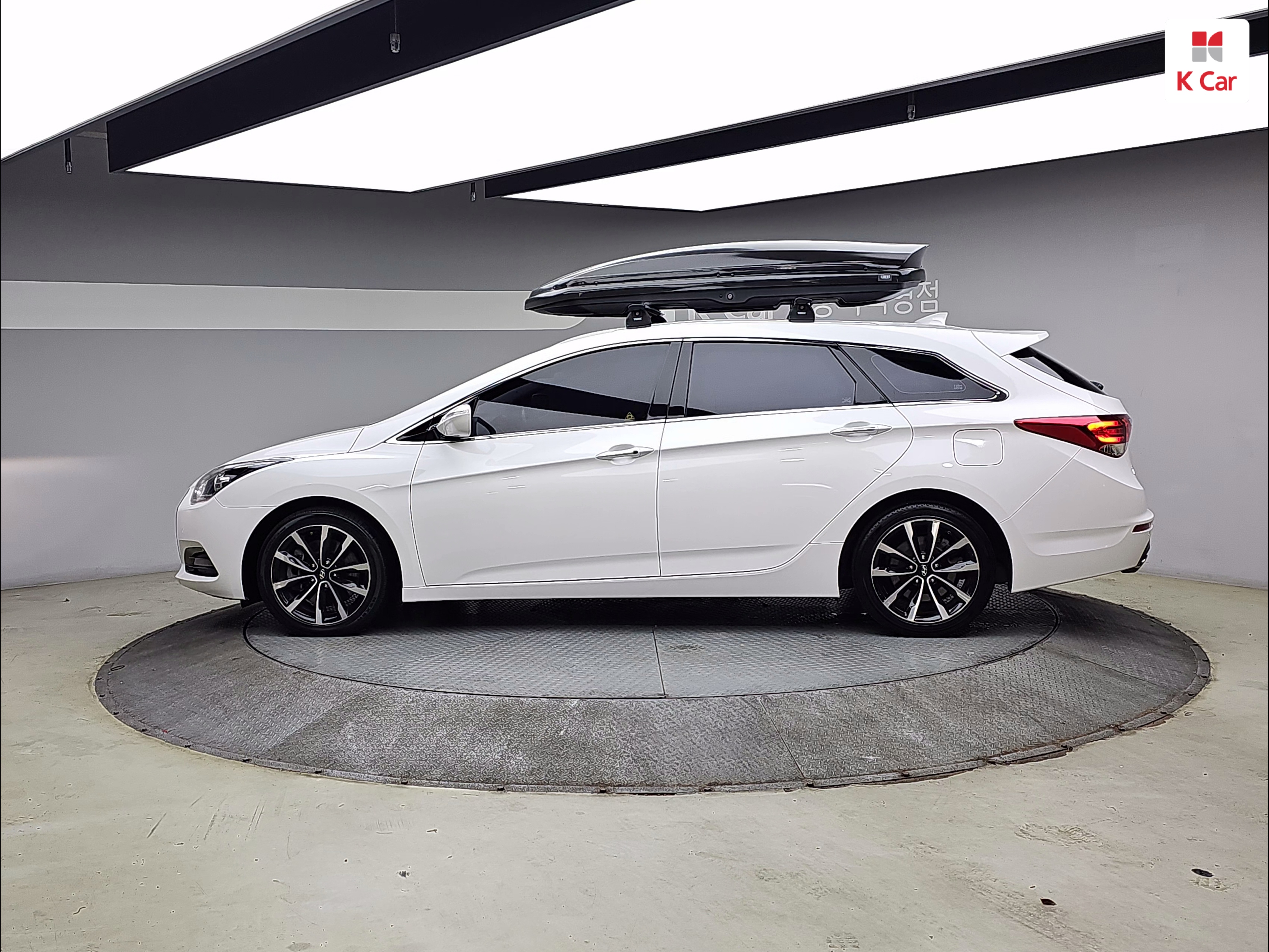 HYUNDAI The New I40 1.7 VGT