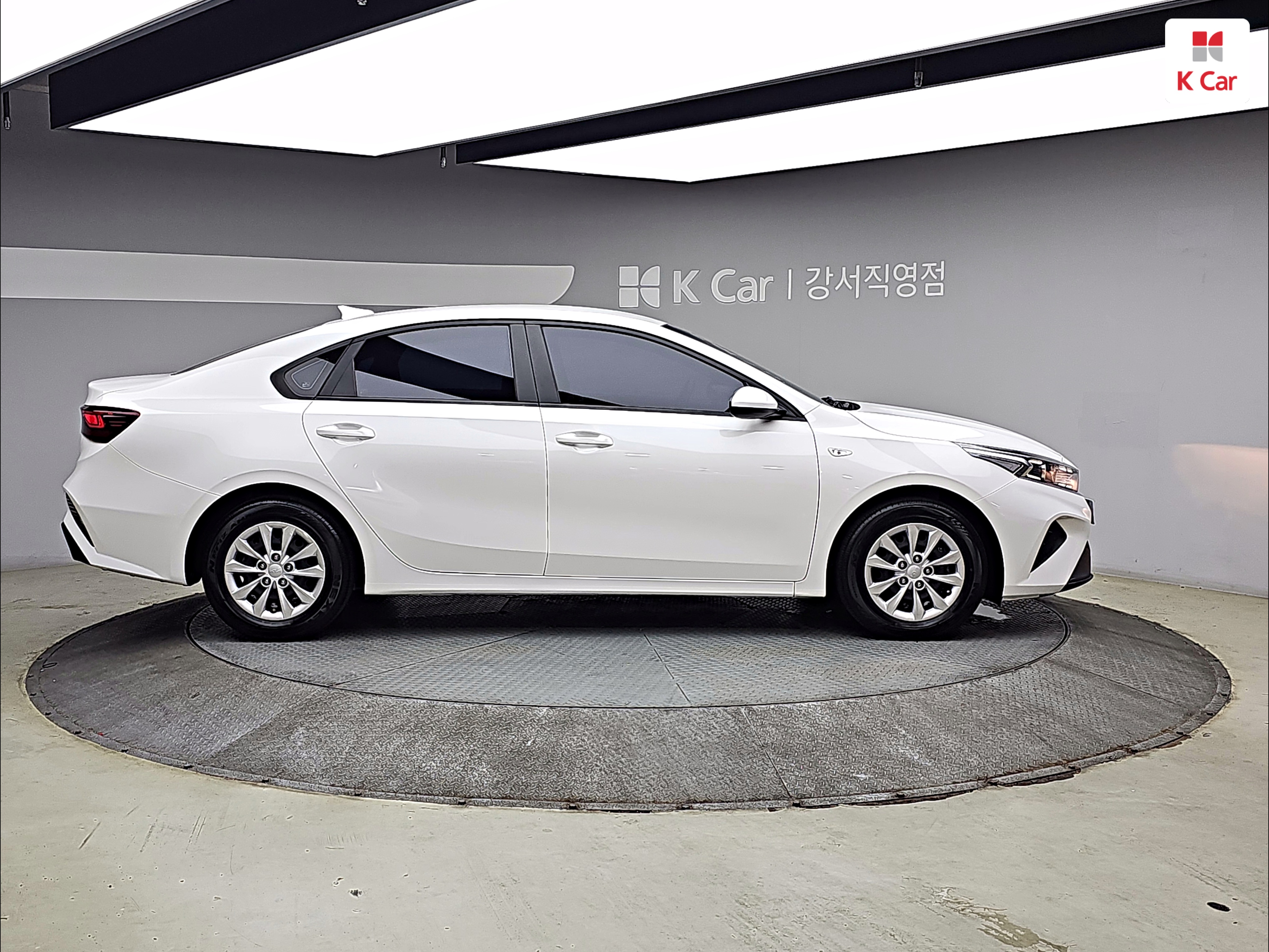 KIA The New K3 1.6 Gasoline