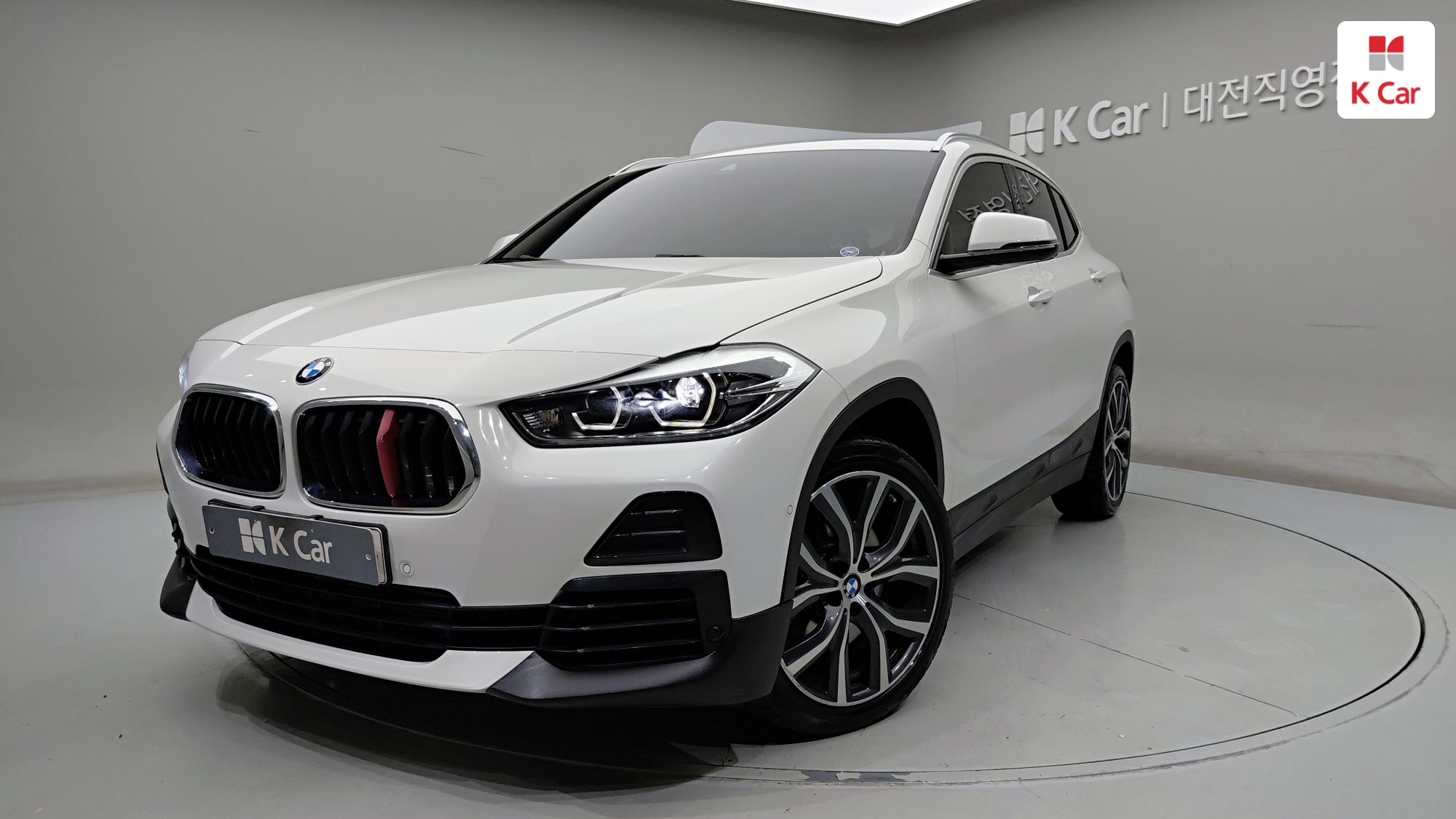 BMW X2 бензин 4WD xDrive20i, миниатюра 2