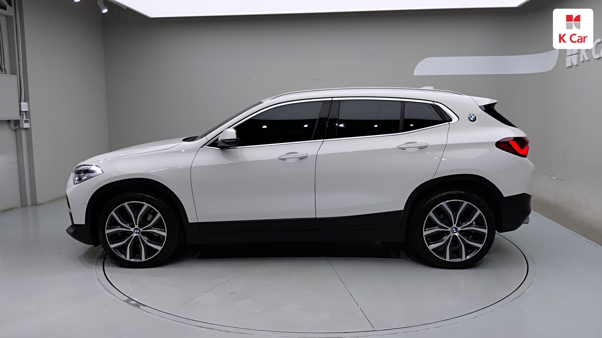 BMW X2 бензин 4WD xDrive20i, миниатюра 3