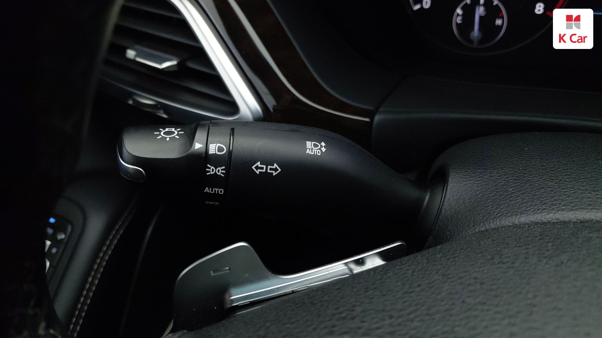Genesis G90 бензин 4WD 3.8, миниатюра 4