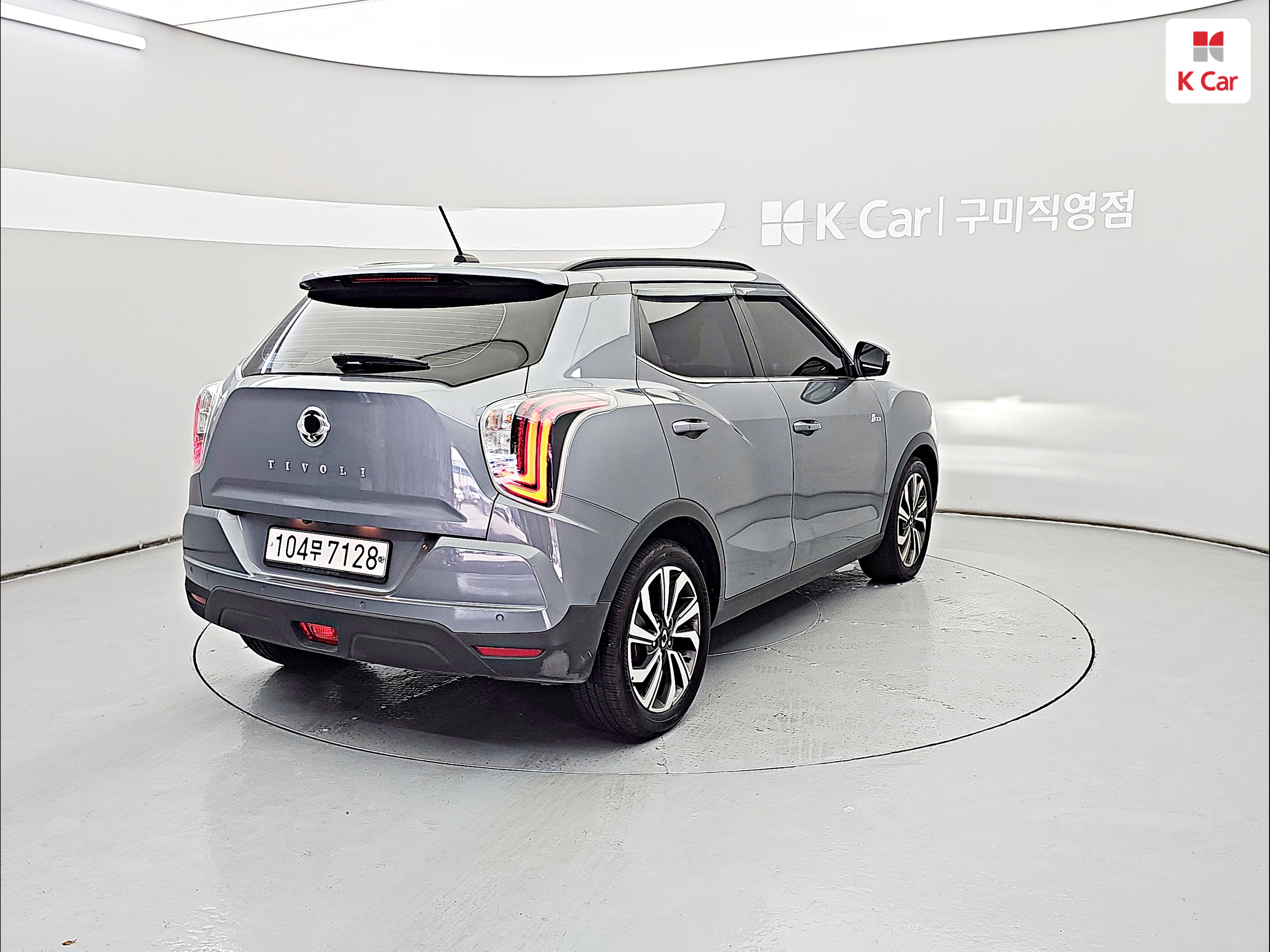 KG MOBILITY(SSANGYONG) Very New Tivoli 1.5 Gasoline 2WD