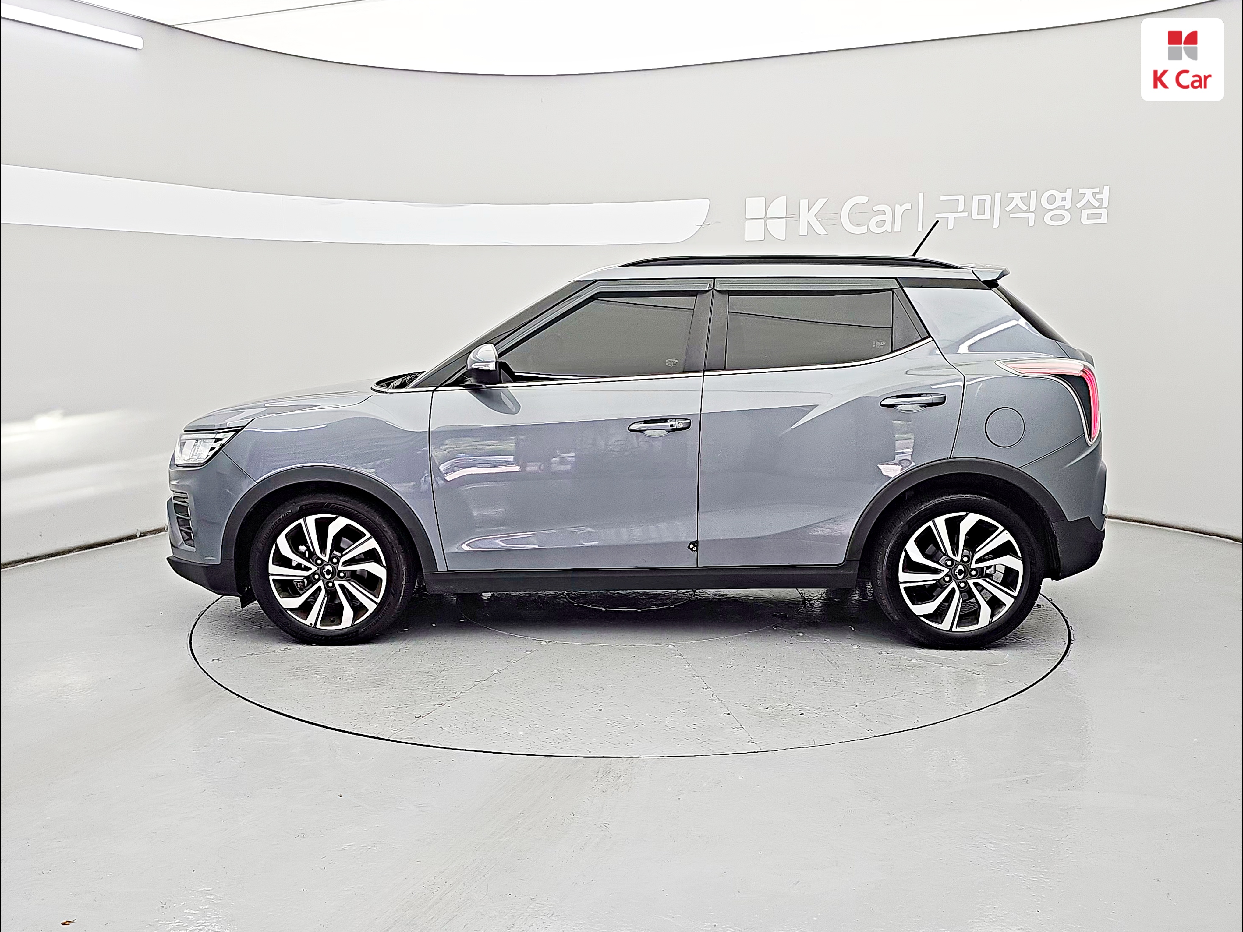 KG MOBILITY(SSANGYONG) Very New Tivoli 1.5 Gasoline 2WD