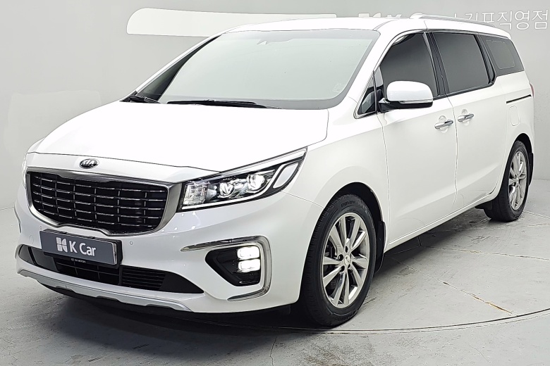 Kia Carnival 9 мест