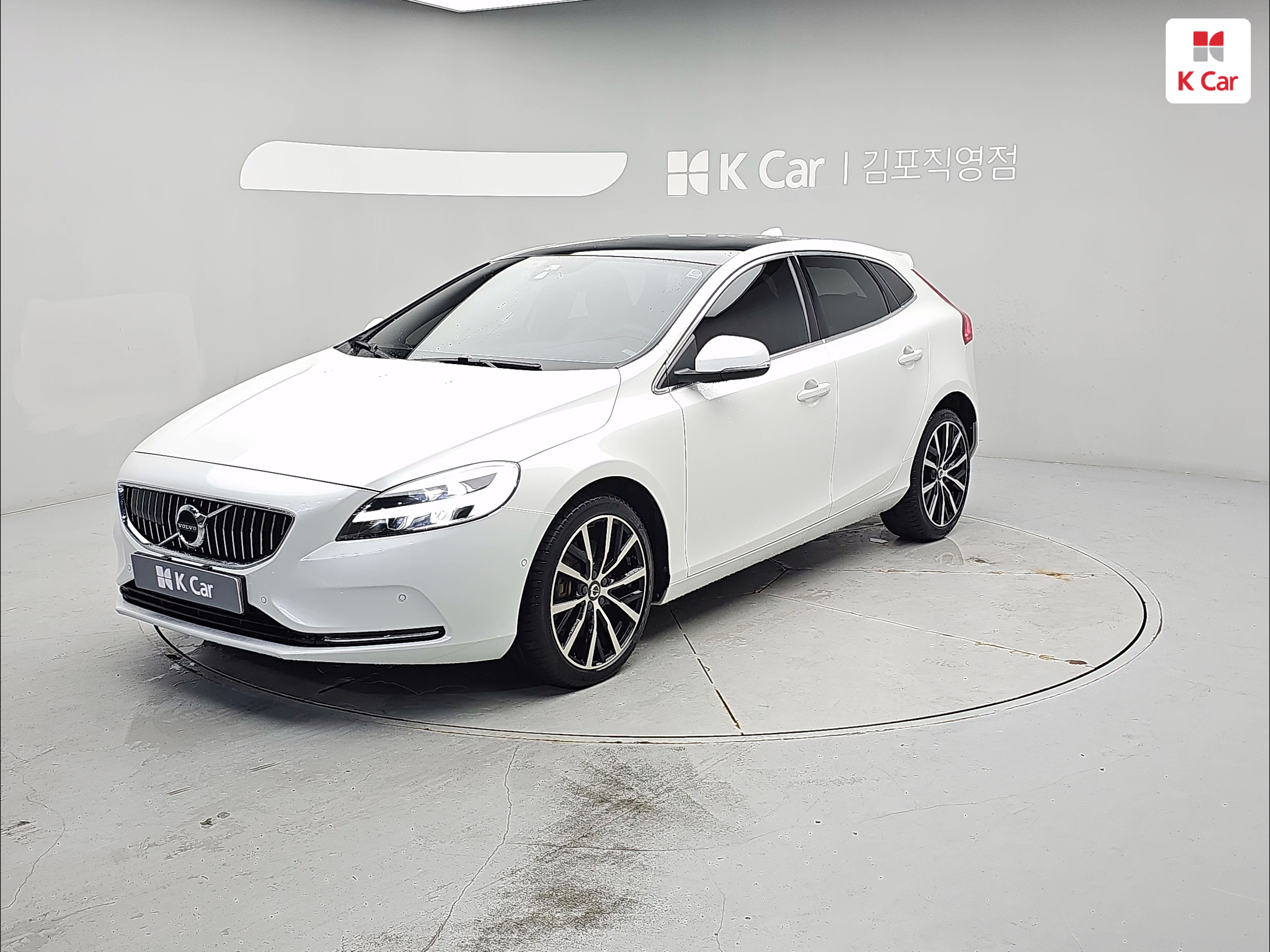 VOLVO V40 (2nd Generation) T5