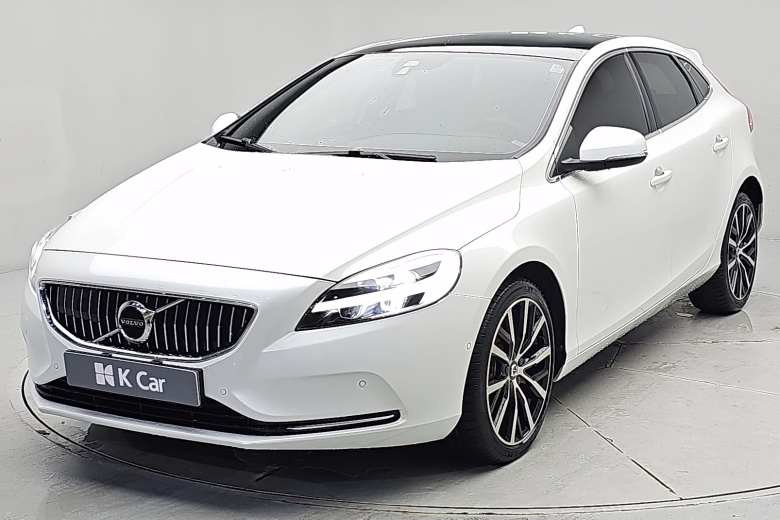 볼보 V40 T5 2세대