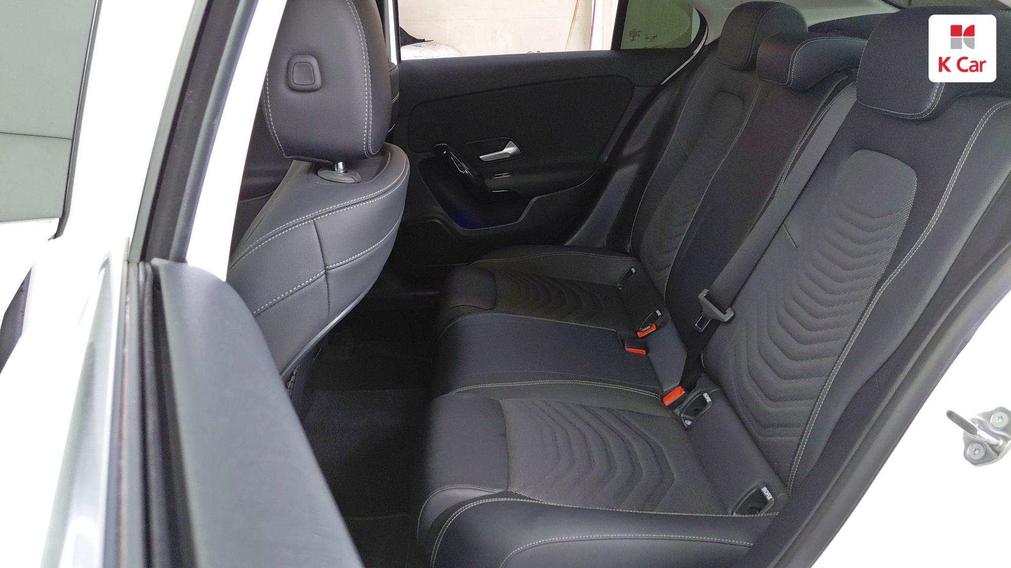 Mercedes-Benz A-Class бензин 4WD A250 4MATIC, миниатюра 12