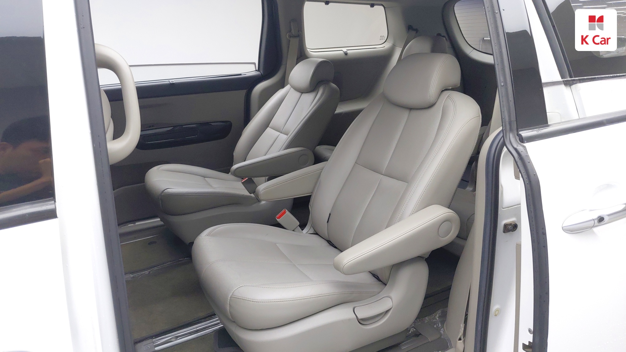 Kia Carnival бензин 9 мест, миниатюра 6