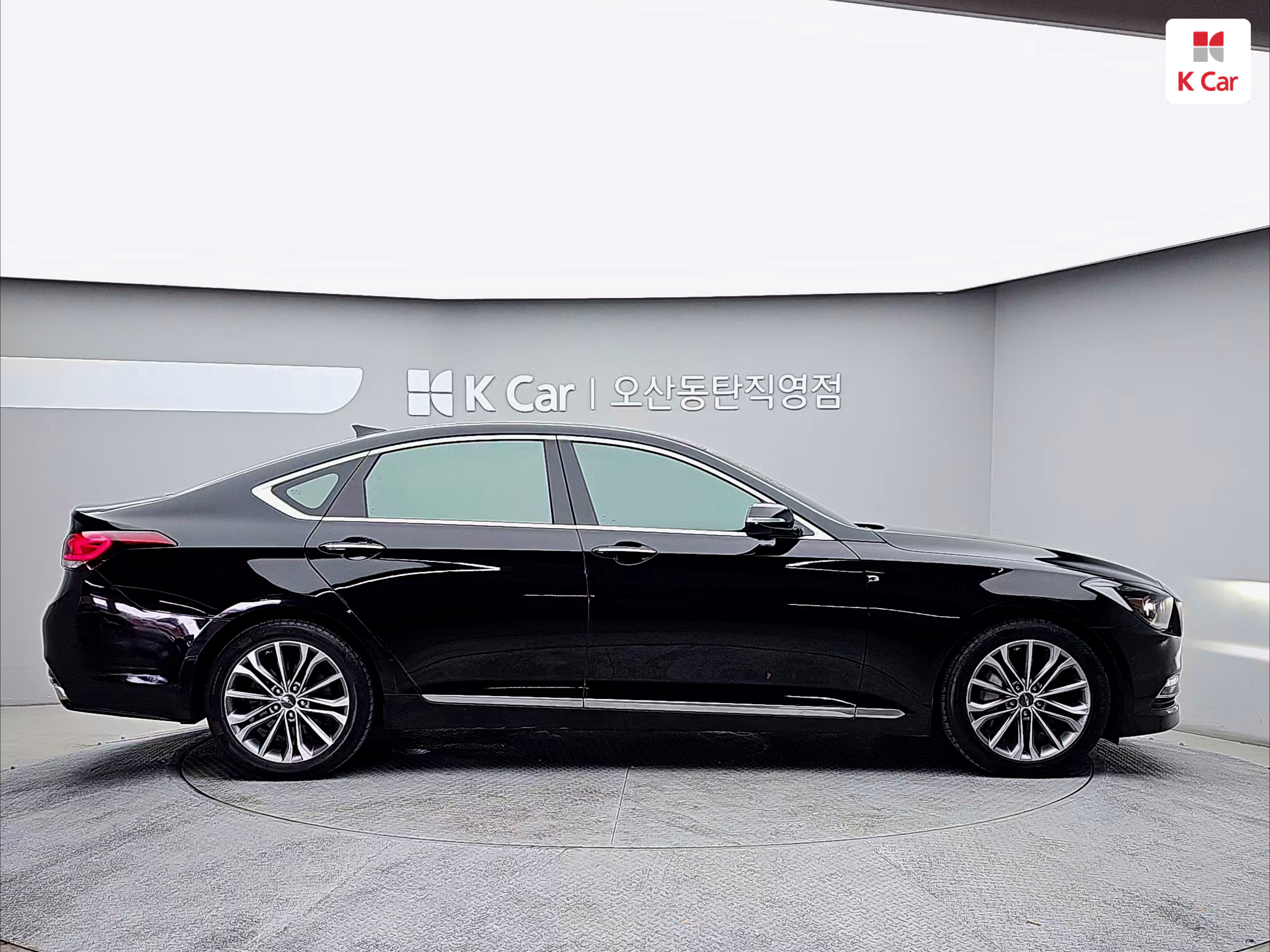 HYUNDAI Genesis DH G330 AWD