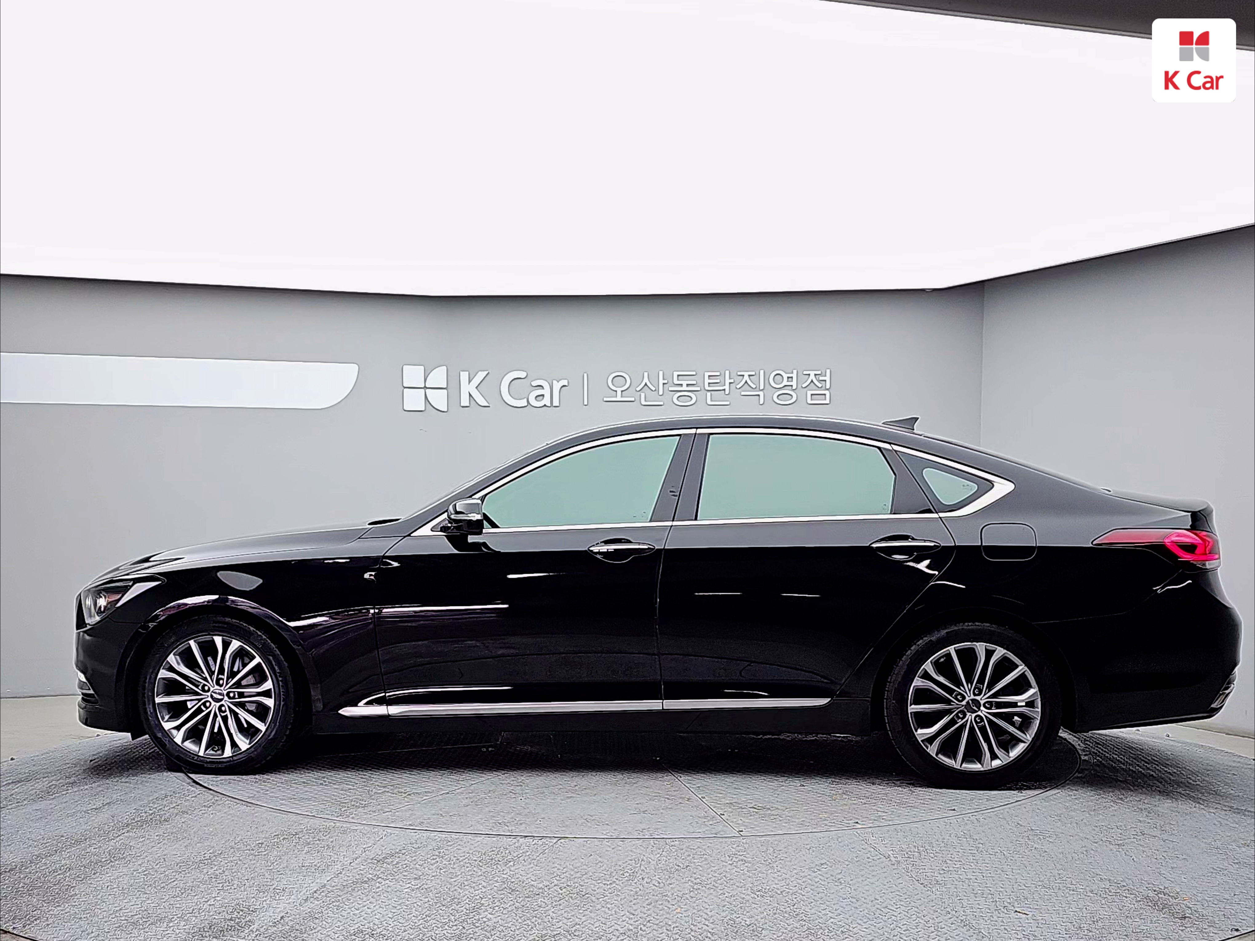 HYUNDAI Genesis DH G330 AWD