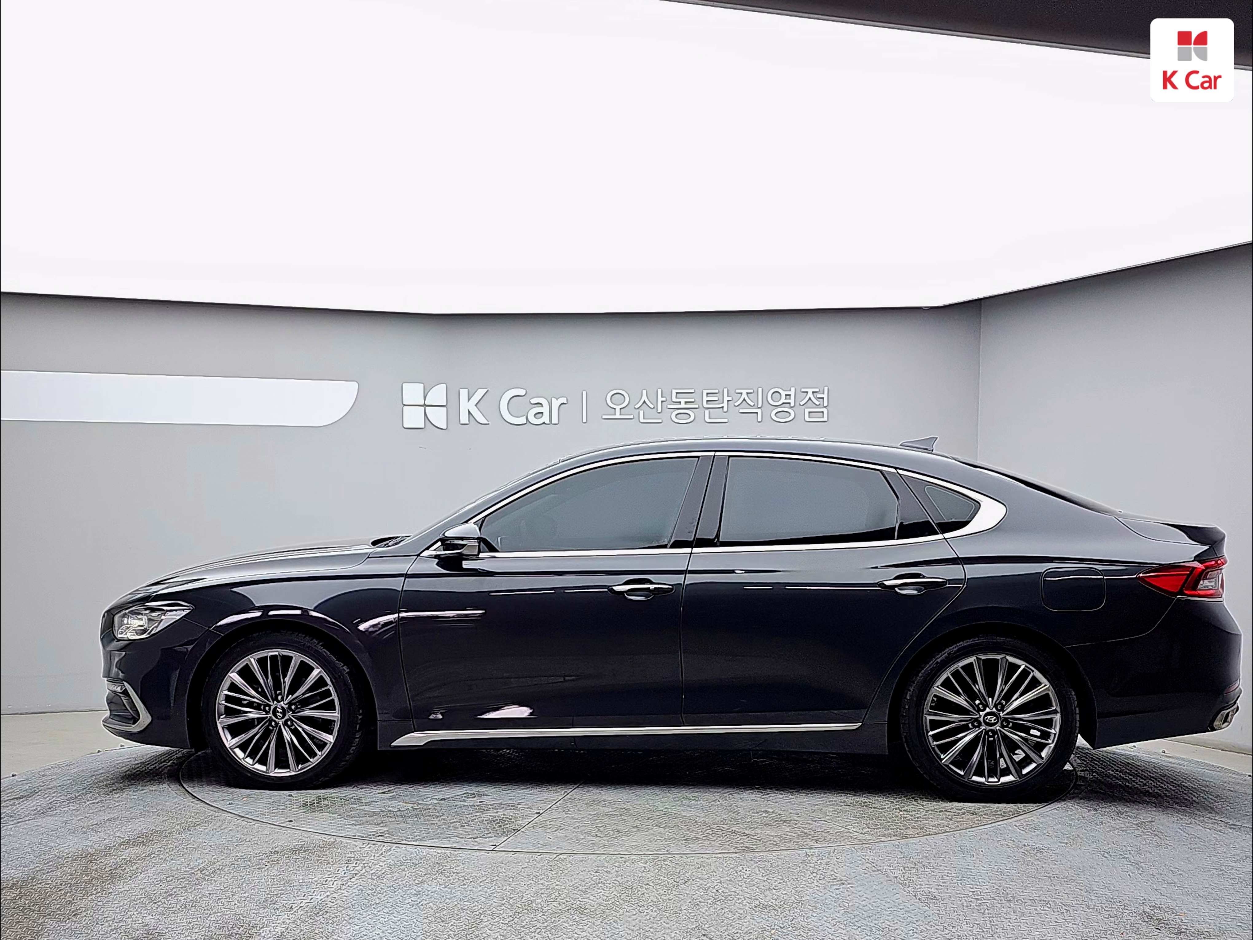 HYUNDAI Grandeur IG 3.0 GDI