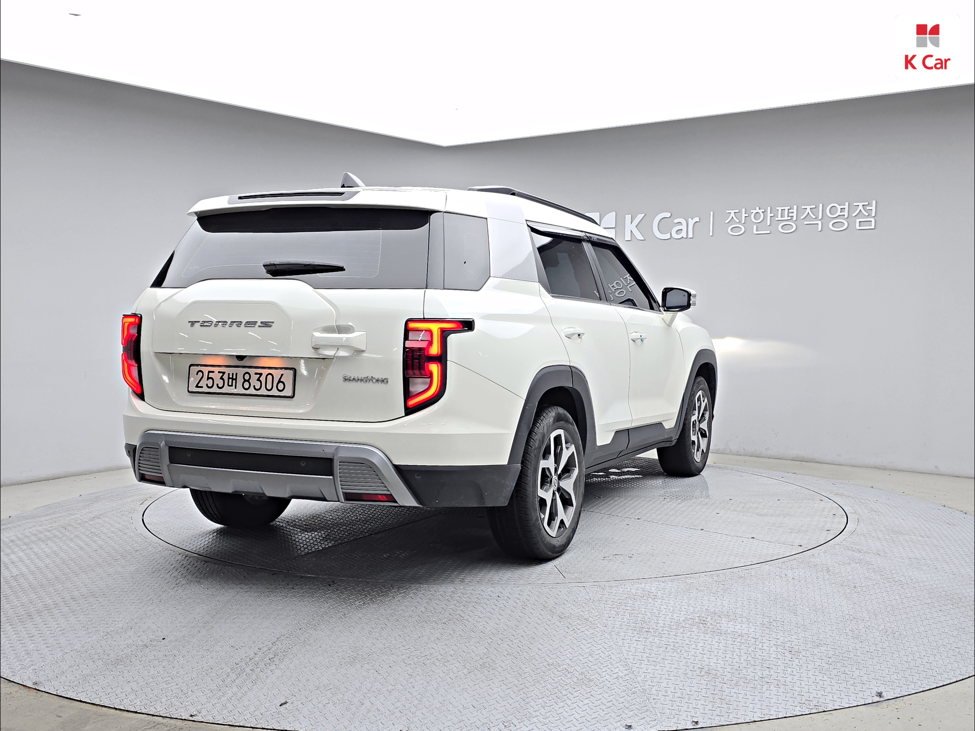 KG MOBILITY(SSANGYONG) Torres 1.5 GDI-T 2WD