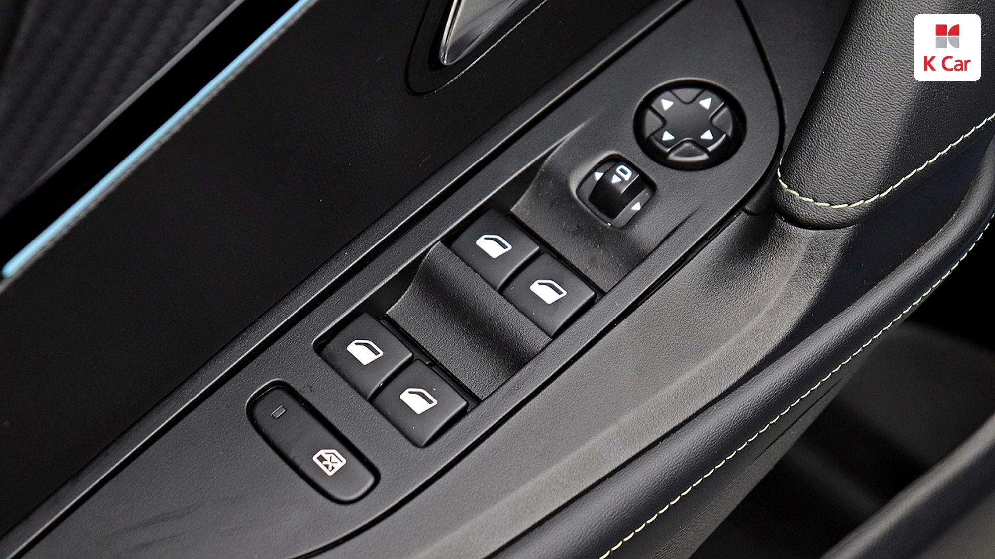 Peugeot E-2008 GT, миниатюра 14