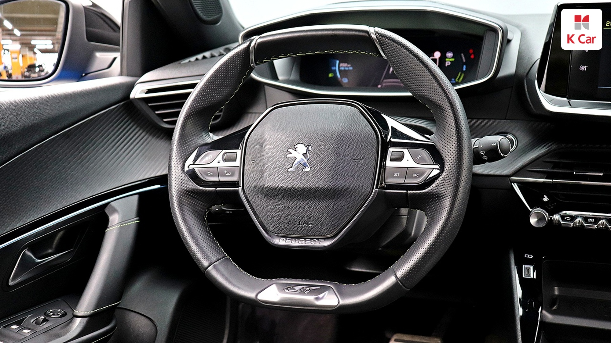 Peugeot E-2008 GT, миниатюра 18