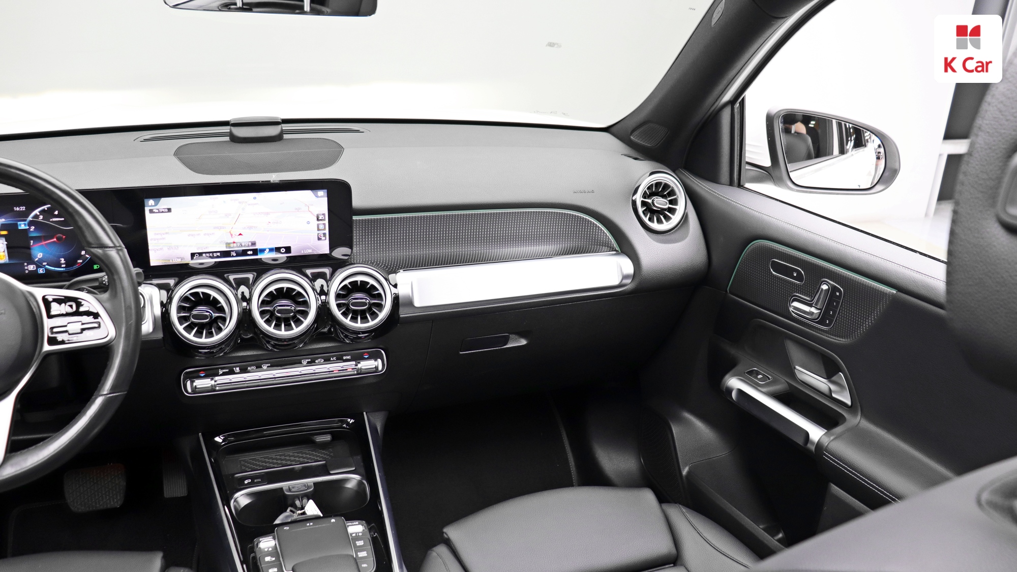 Mercedes-Benz GLB GLB220, миниатюра 10