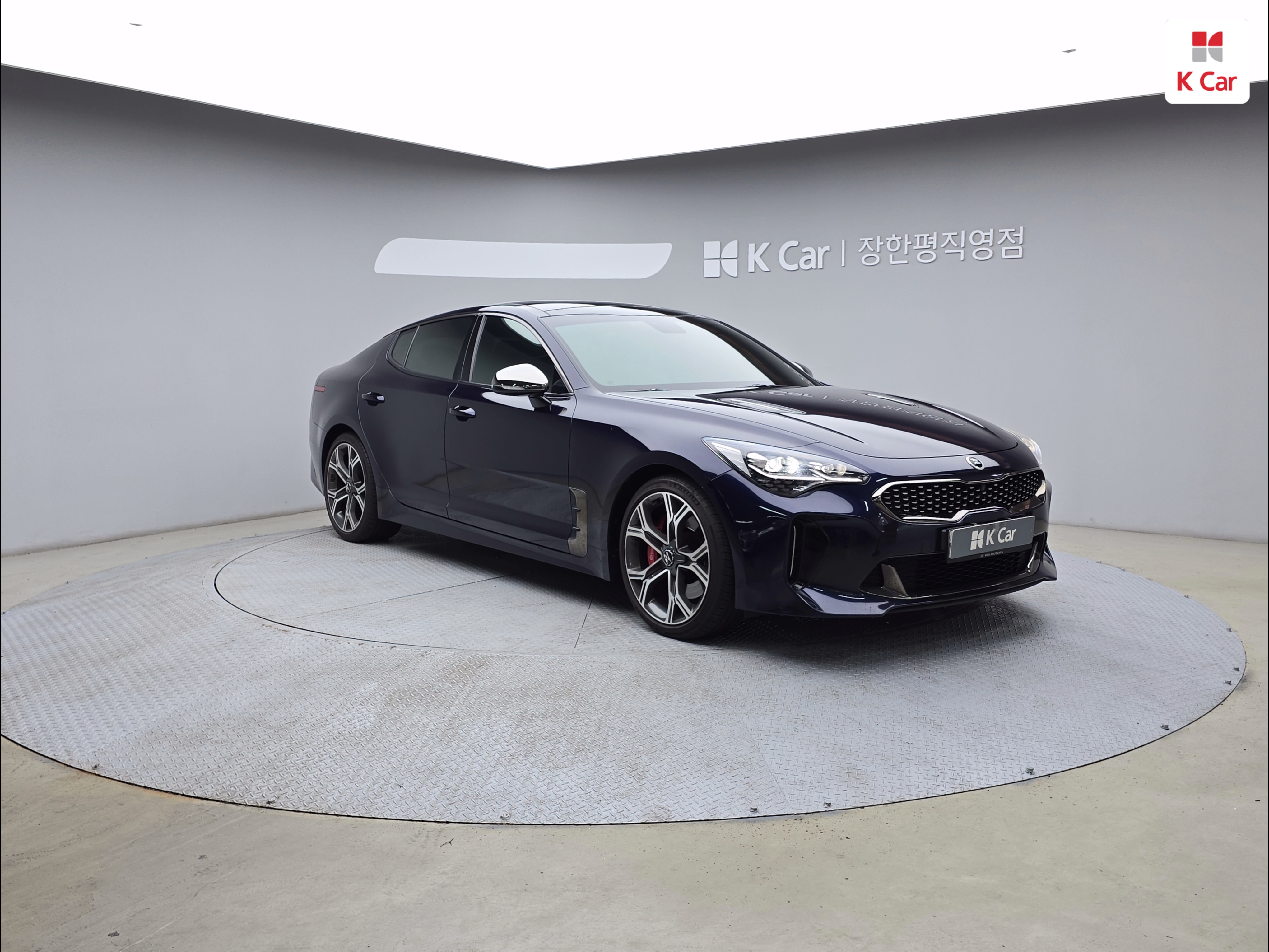 KIA Stinger 2.0 Turbo