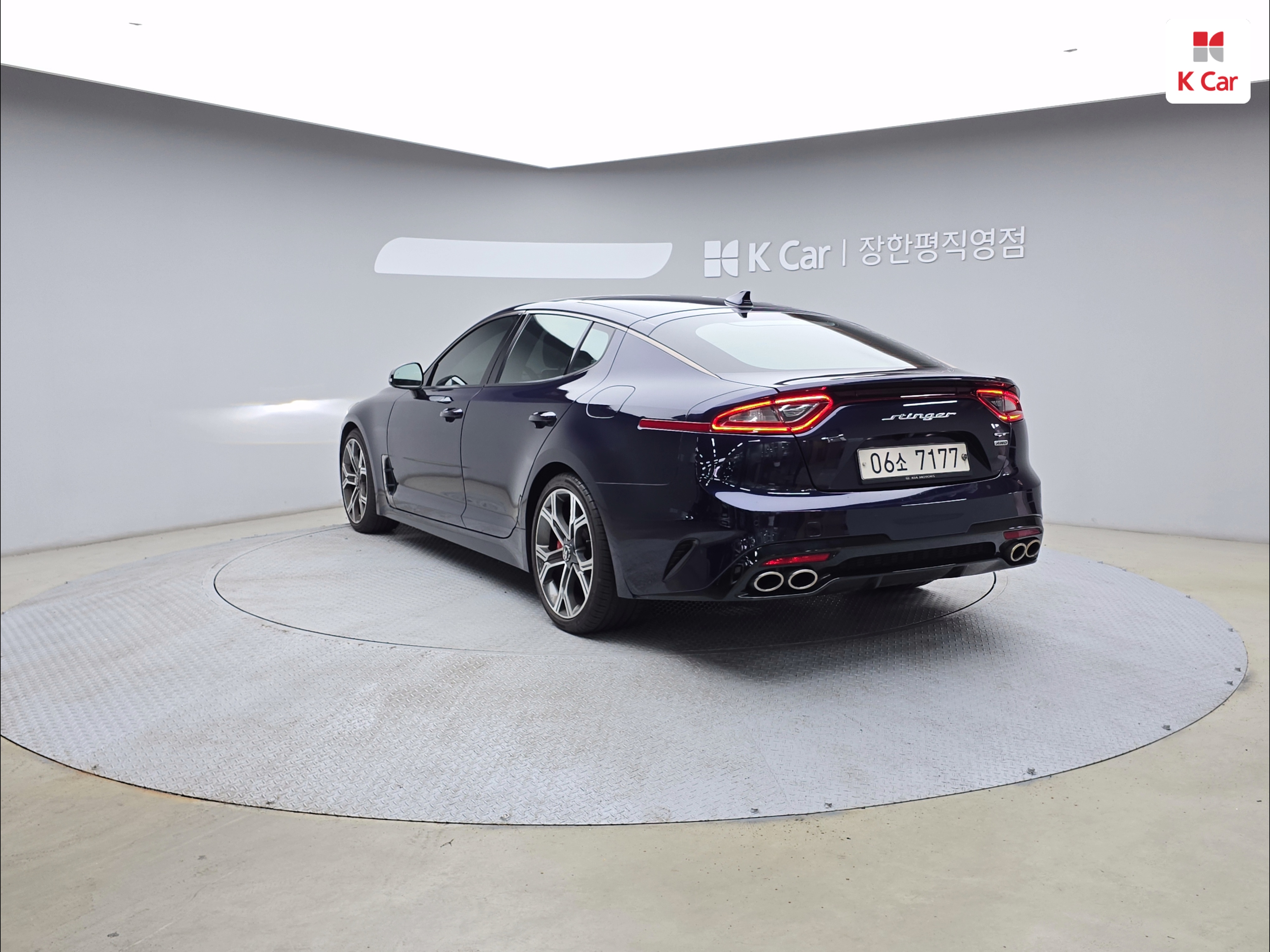 KIA Stinger 2.0 Turbo