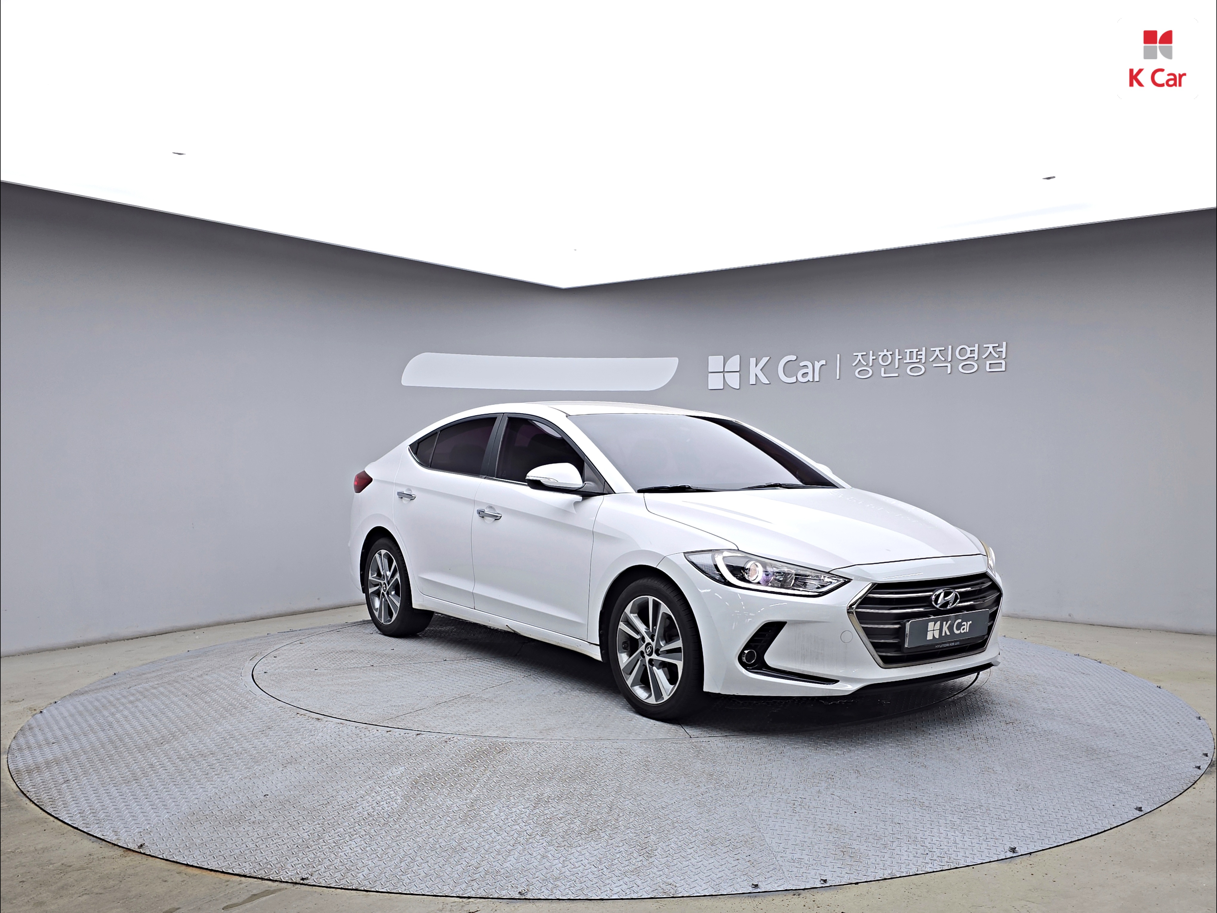 HYUNDAI Avante AD 1.6 GDI