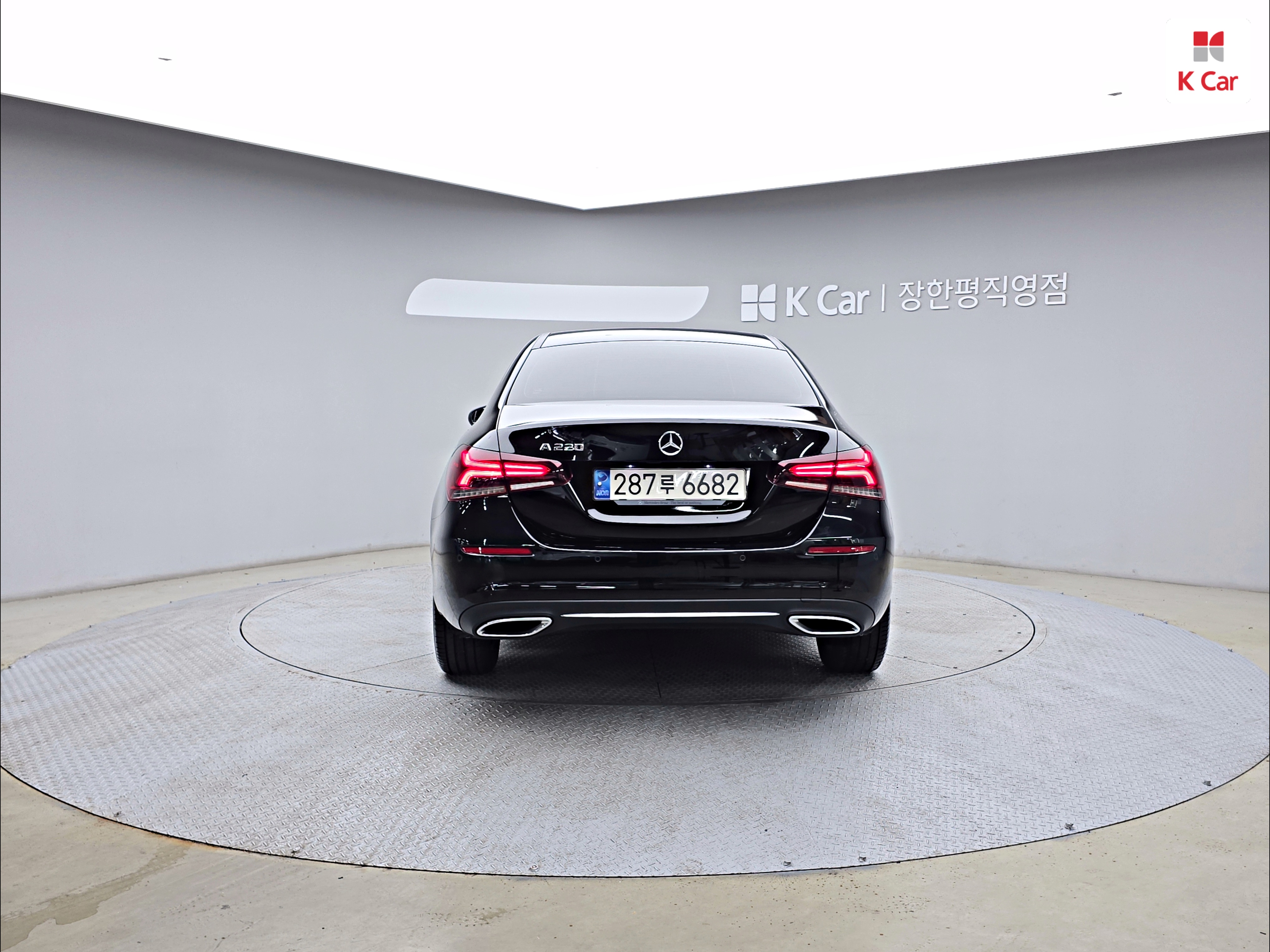 BENZ A-Class (4th Generation) A220 Sedan