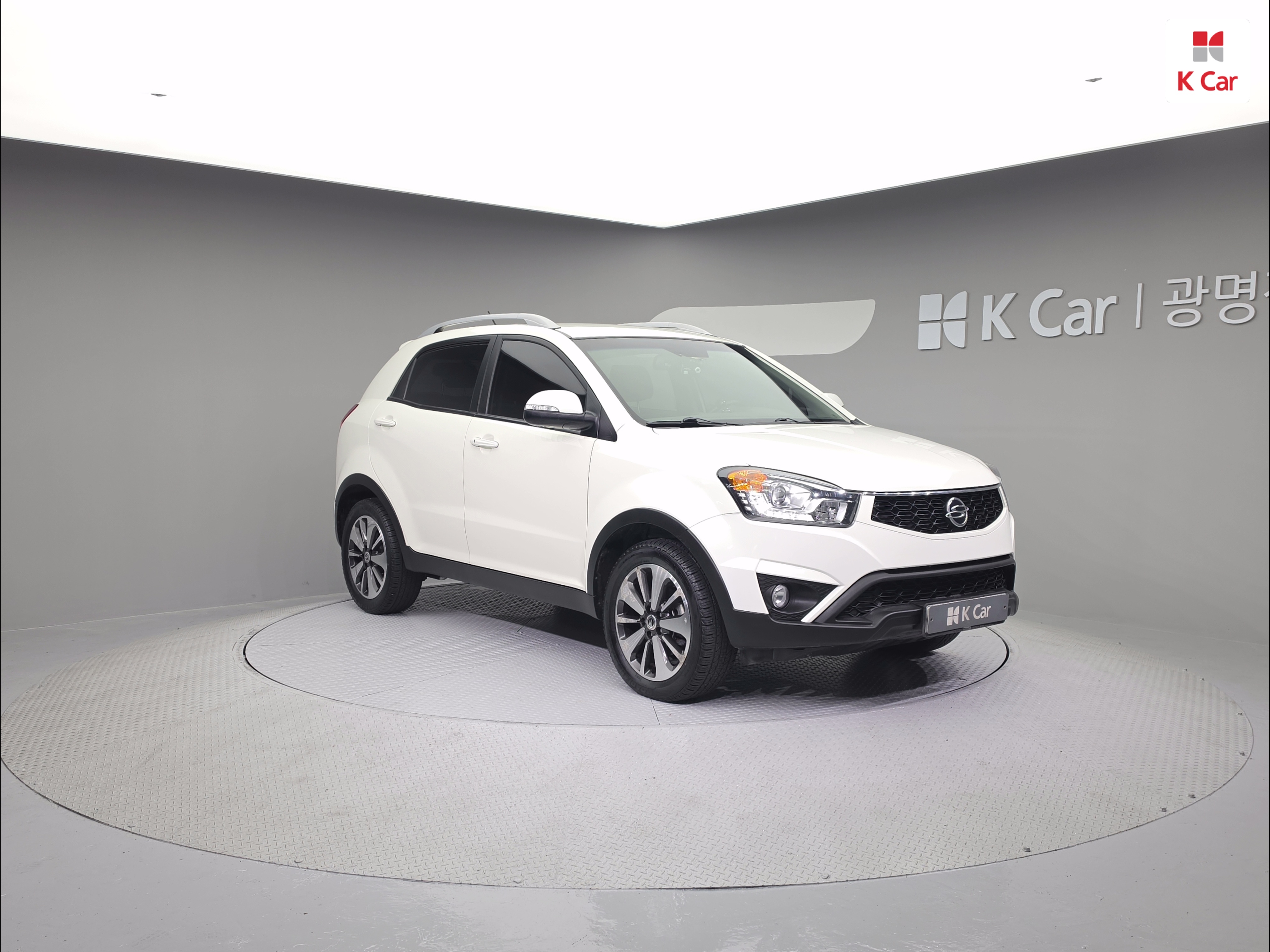 KG MOBILITY(SSANGYONG) New Korando C 2.0 2WD