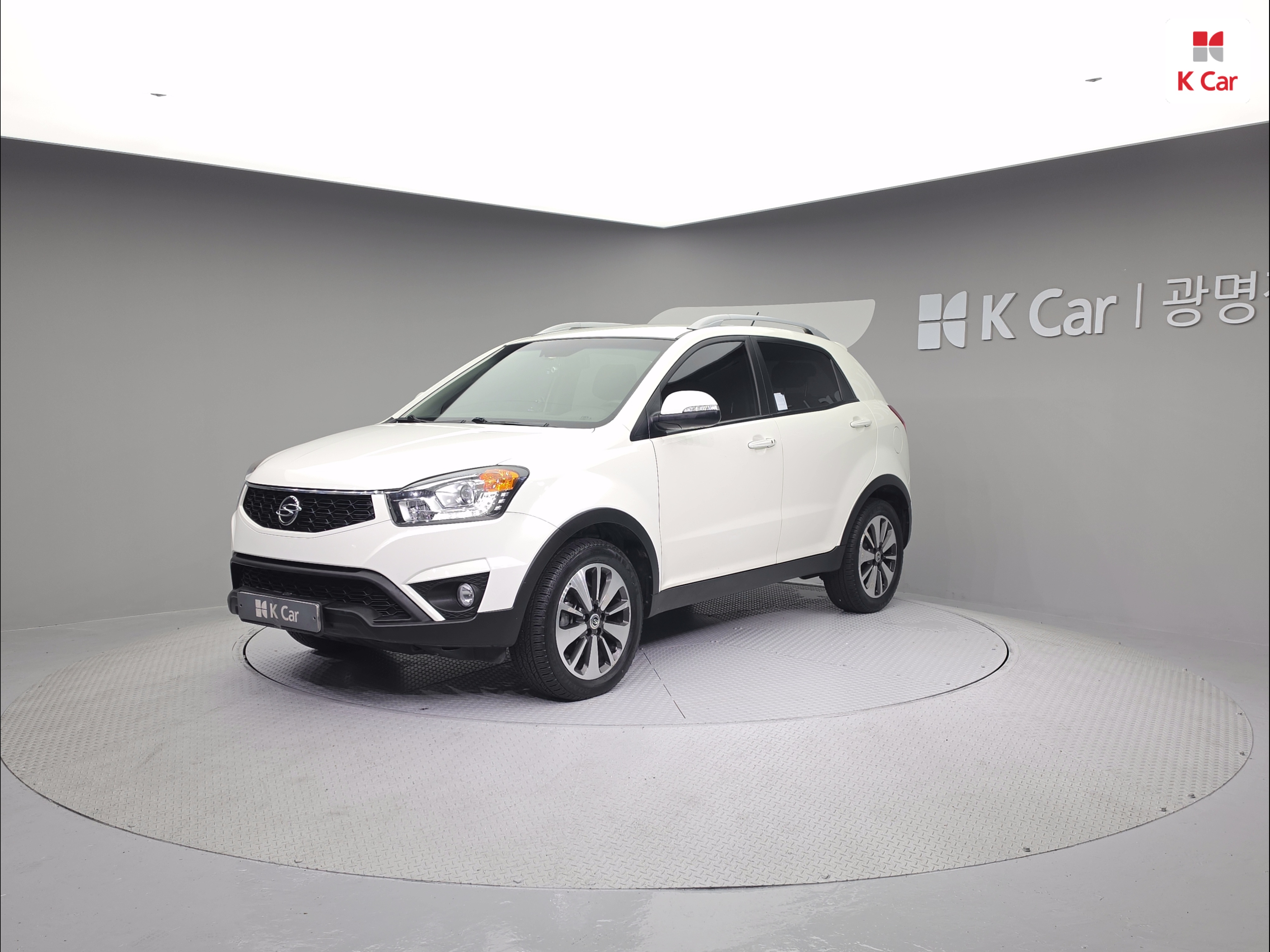 KG MOBILITY(SSANGYONG) New Korando C 2.0 2WD