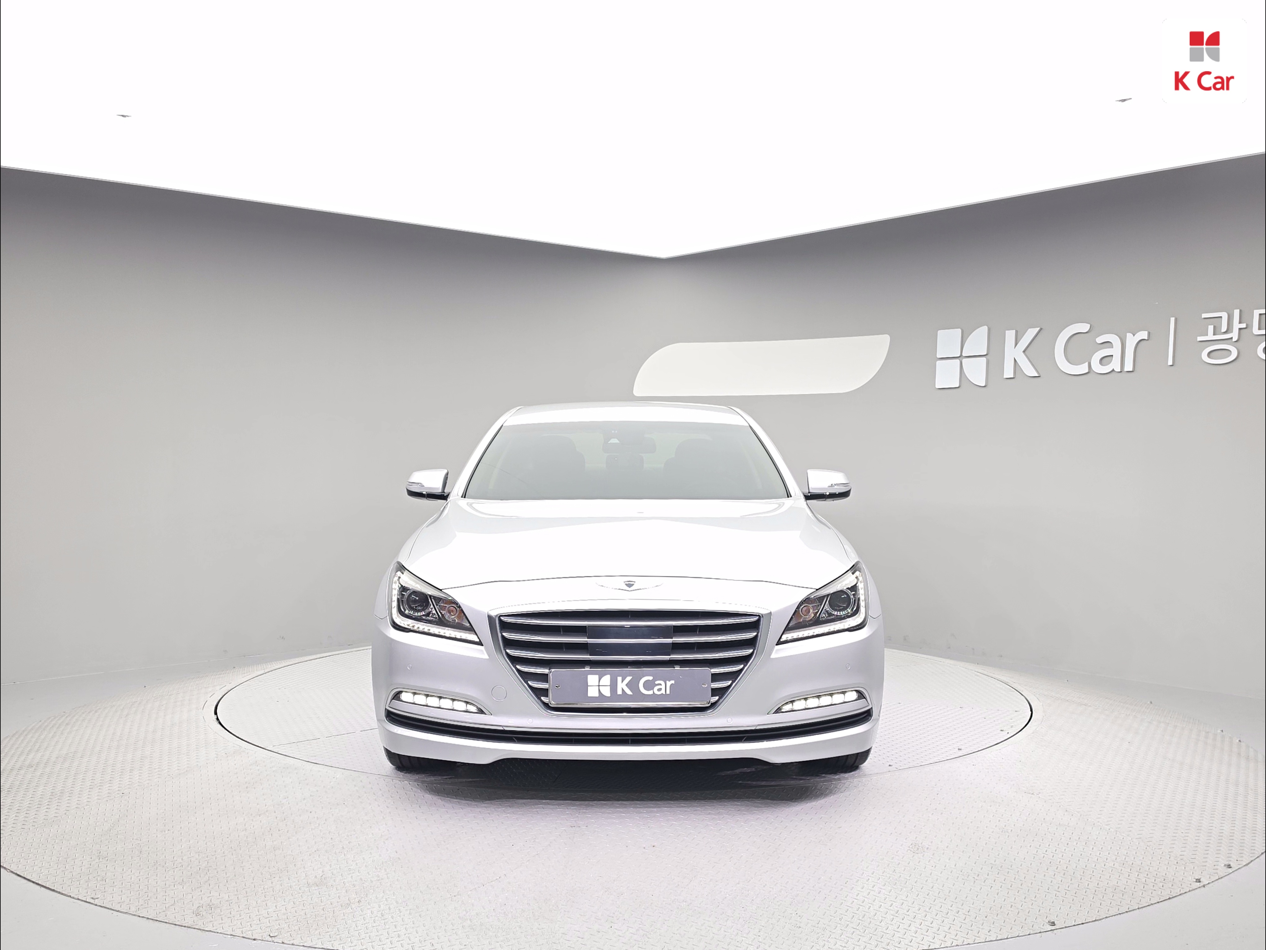 HYUNDAI Genesis DH G330