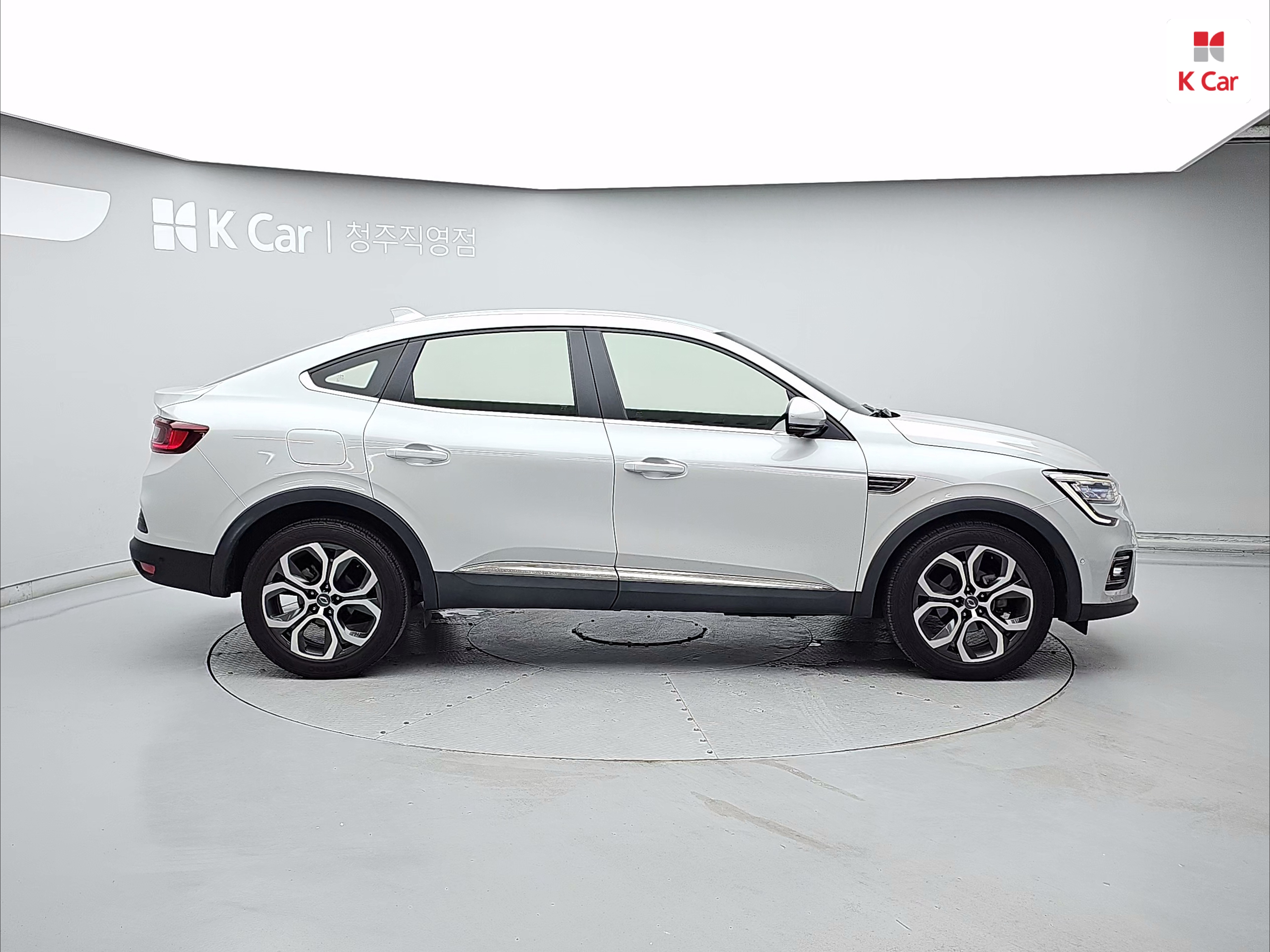 RENAULT(SAMSUNG) XM3 TCe 260