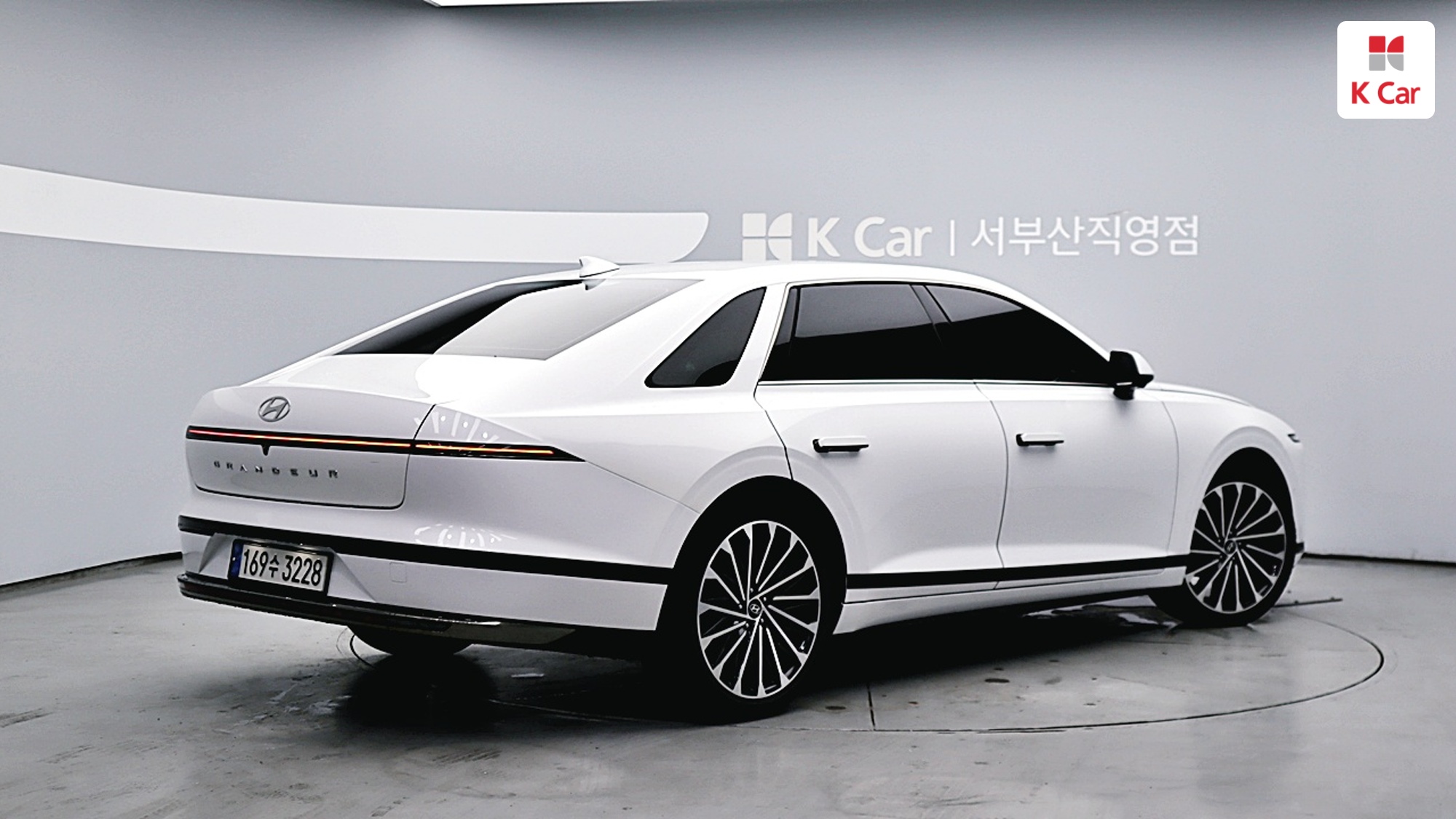 Hyundai Grandeur бензин Turbo 1.6 гибрид Calligraphy, миниатюра 5