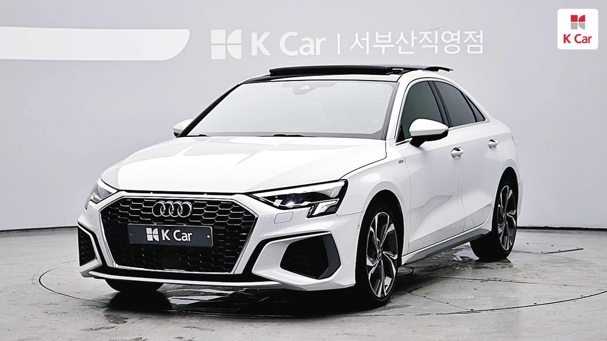 Audi A3 бензин 2WD 40 TFSI Premium, миниатюра 2