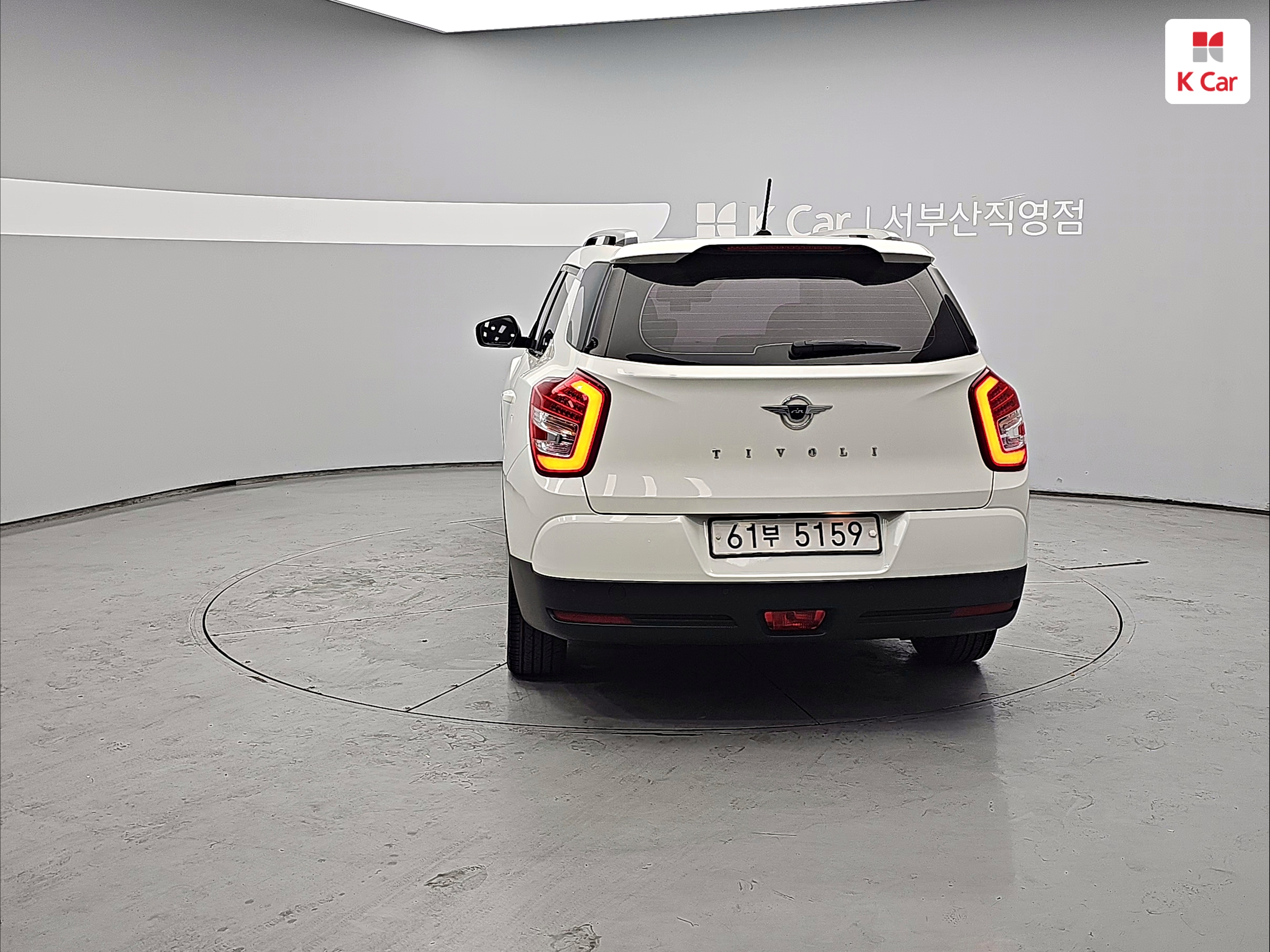 KGM 티볼리 에어 가솔린 1.6 RX 2WD