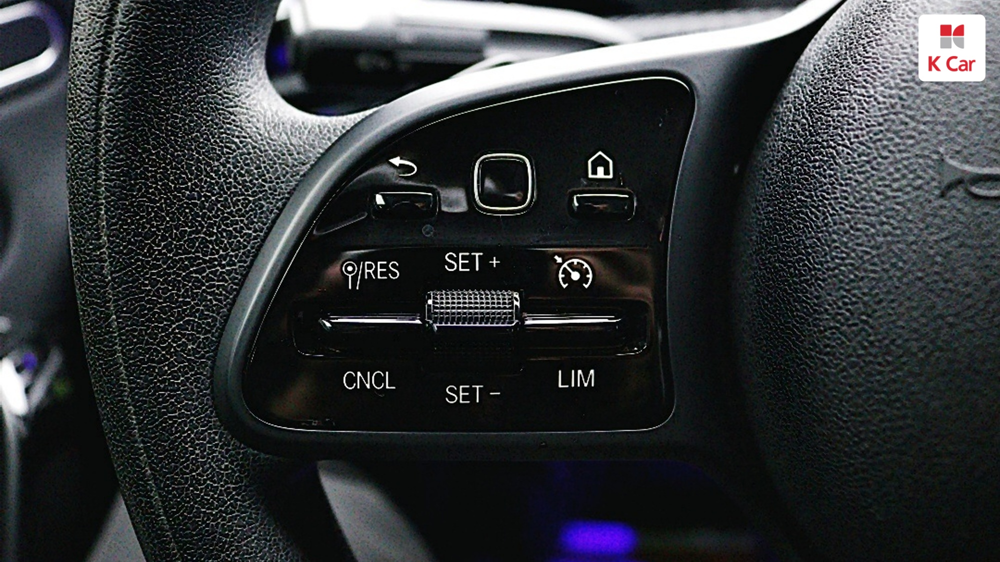 Mercedes-Benz A-Class бензин 4WD A250 4MATIC, миниатюра 23