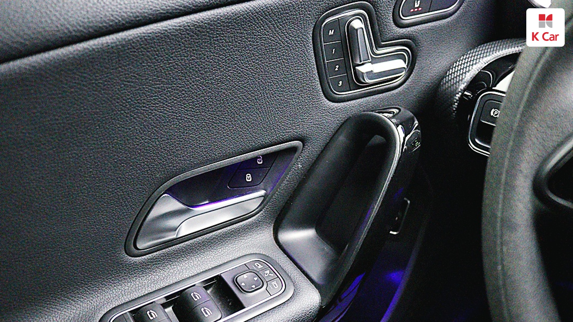 Mercedes-Benz A-Class бензин 4WD A250 4MATIC, миниатюра 26