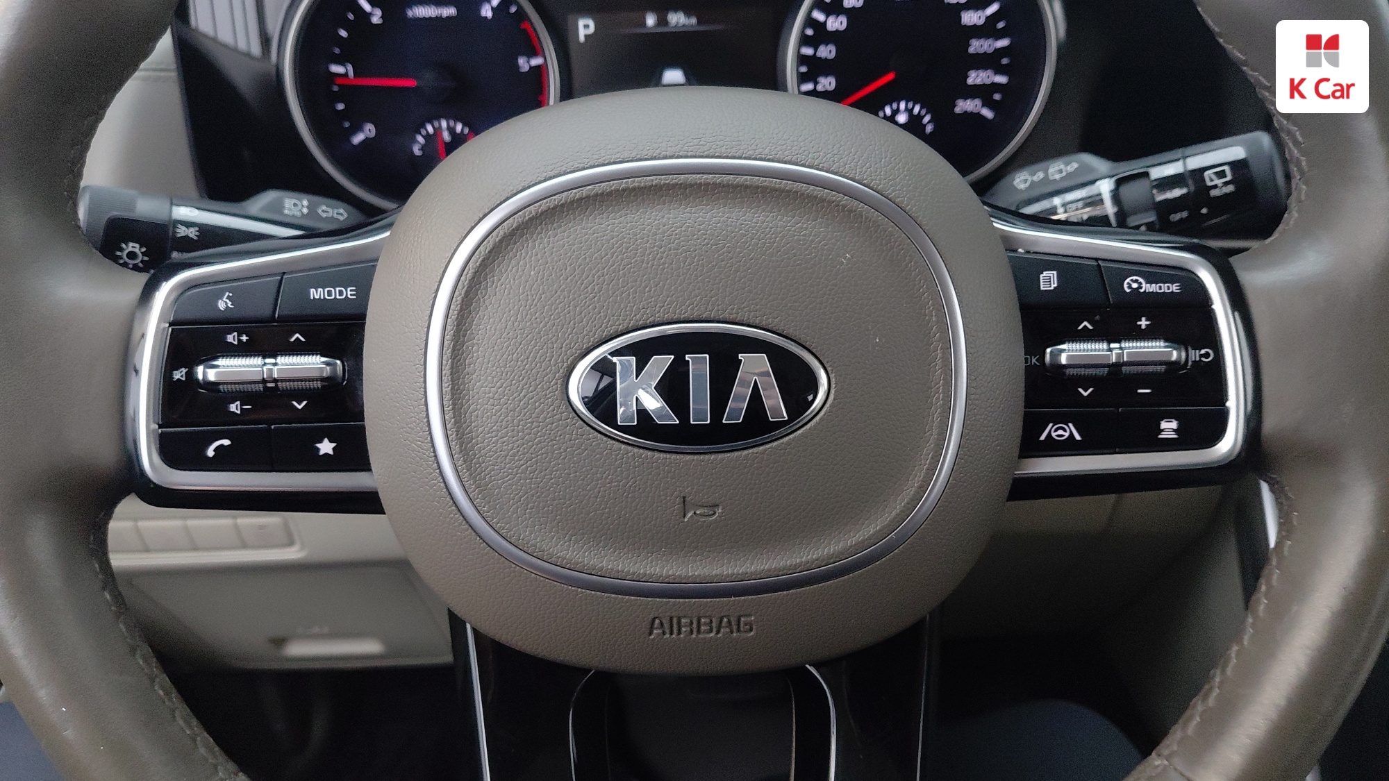 Kia Carnival дизель 2.2 (9 мест) Prestige, миниатюра 7