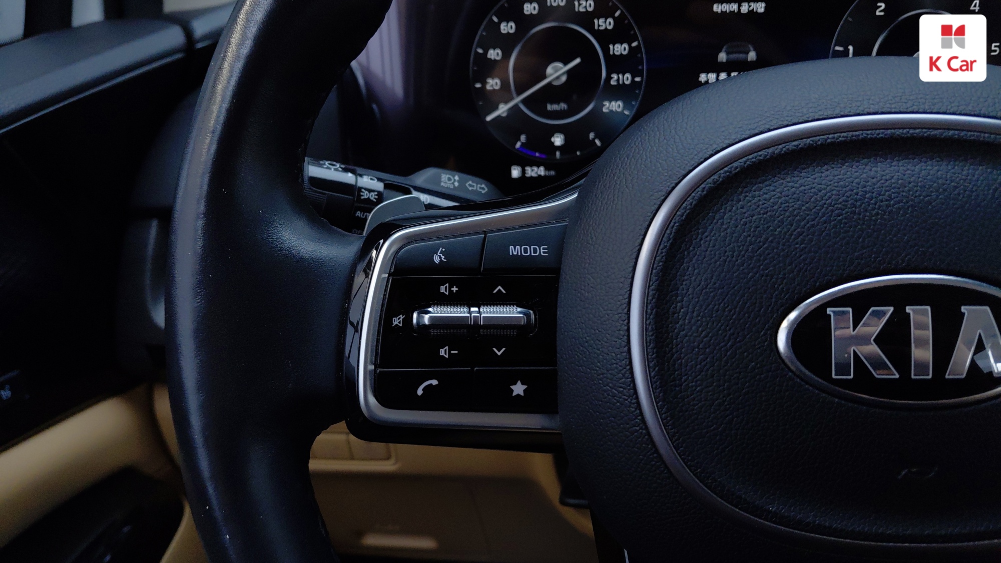 Kia Carnival дизель 2.2 (9 мест) Signature, миниатюра 17