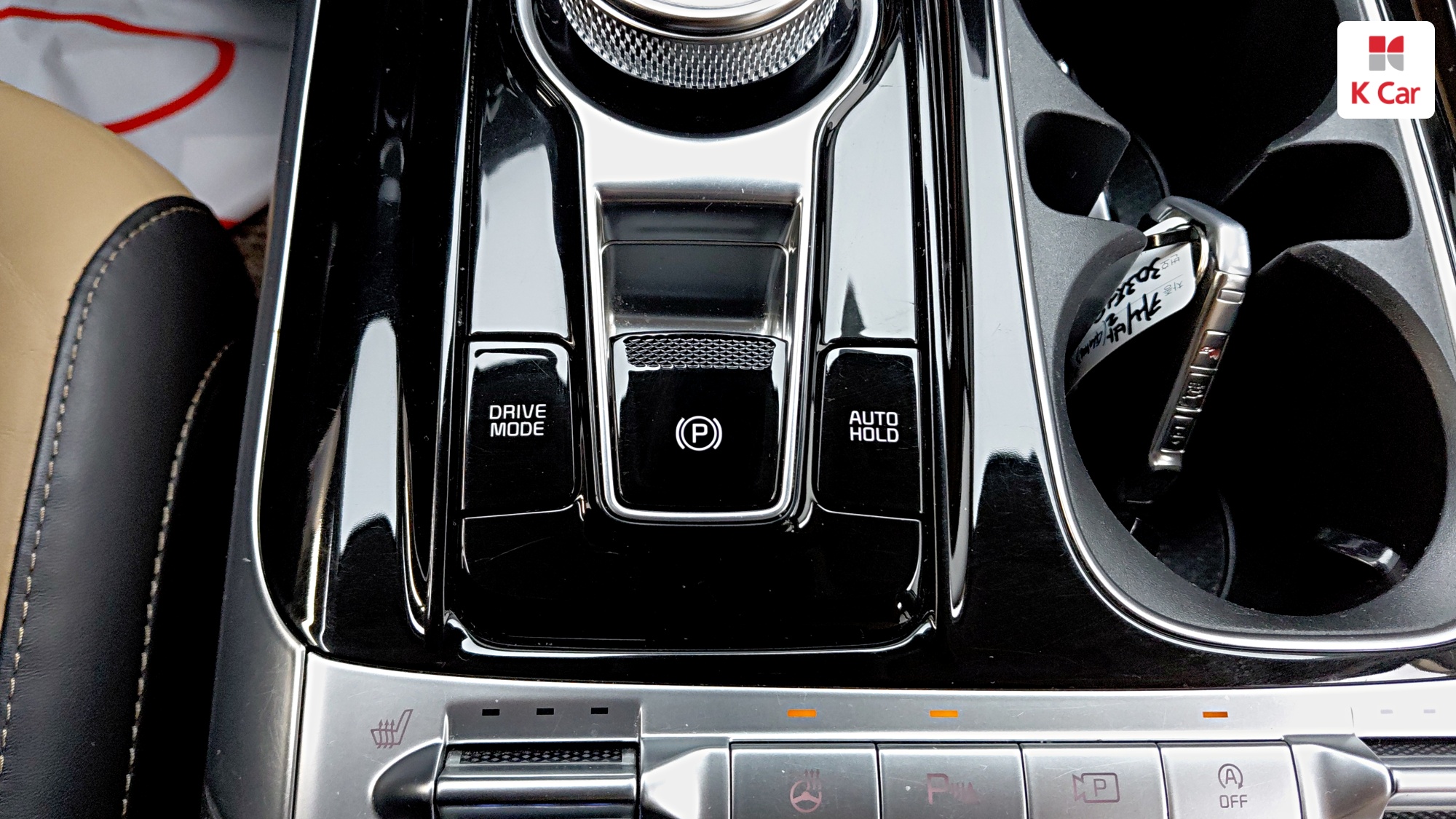 Kia Carnival дизель 2.2 (9 мест) Signature, миниатюра 24