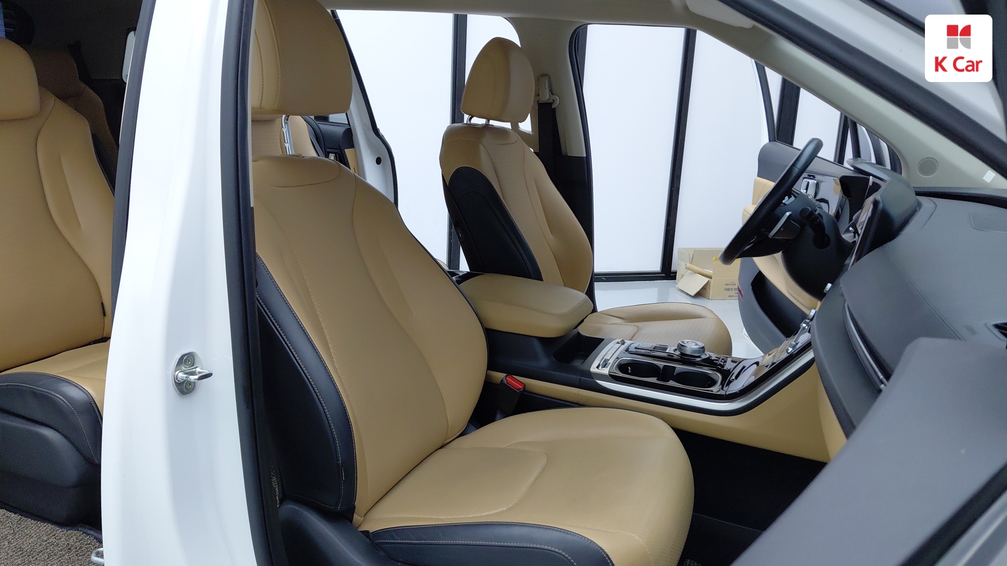 Kia Carnival дизель 2.2 (9 мест) Signature, миниатюра 7