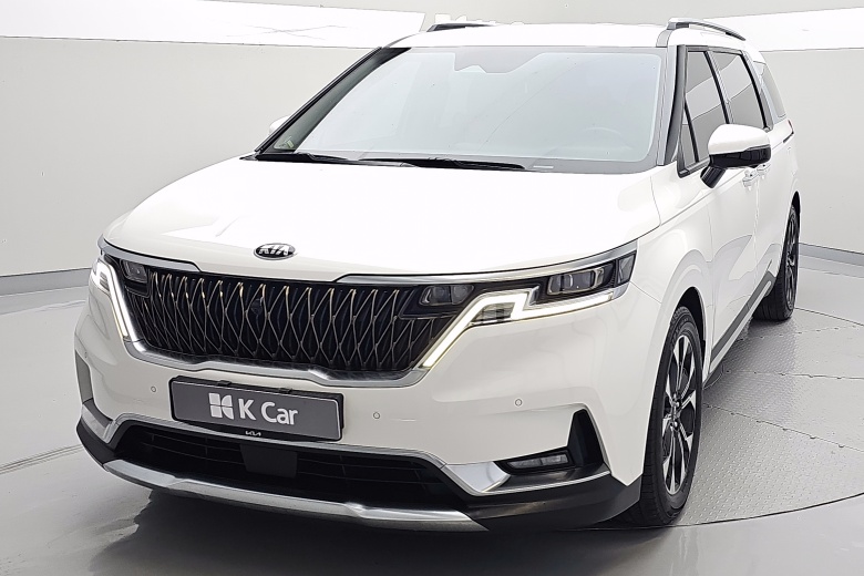 Kia Carnival дизель 2.2 (9 мест) Signature