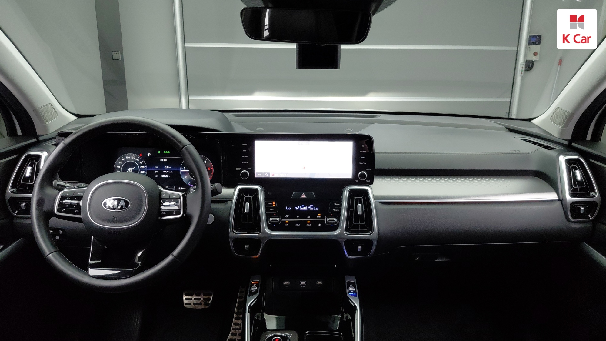 Kia Sorento дизель 2.2 4WD Signature, миниатюра 3
