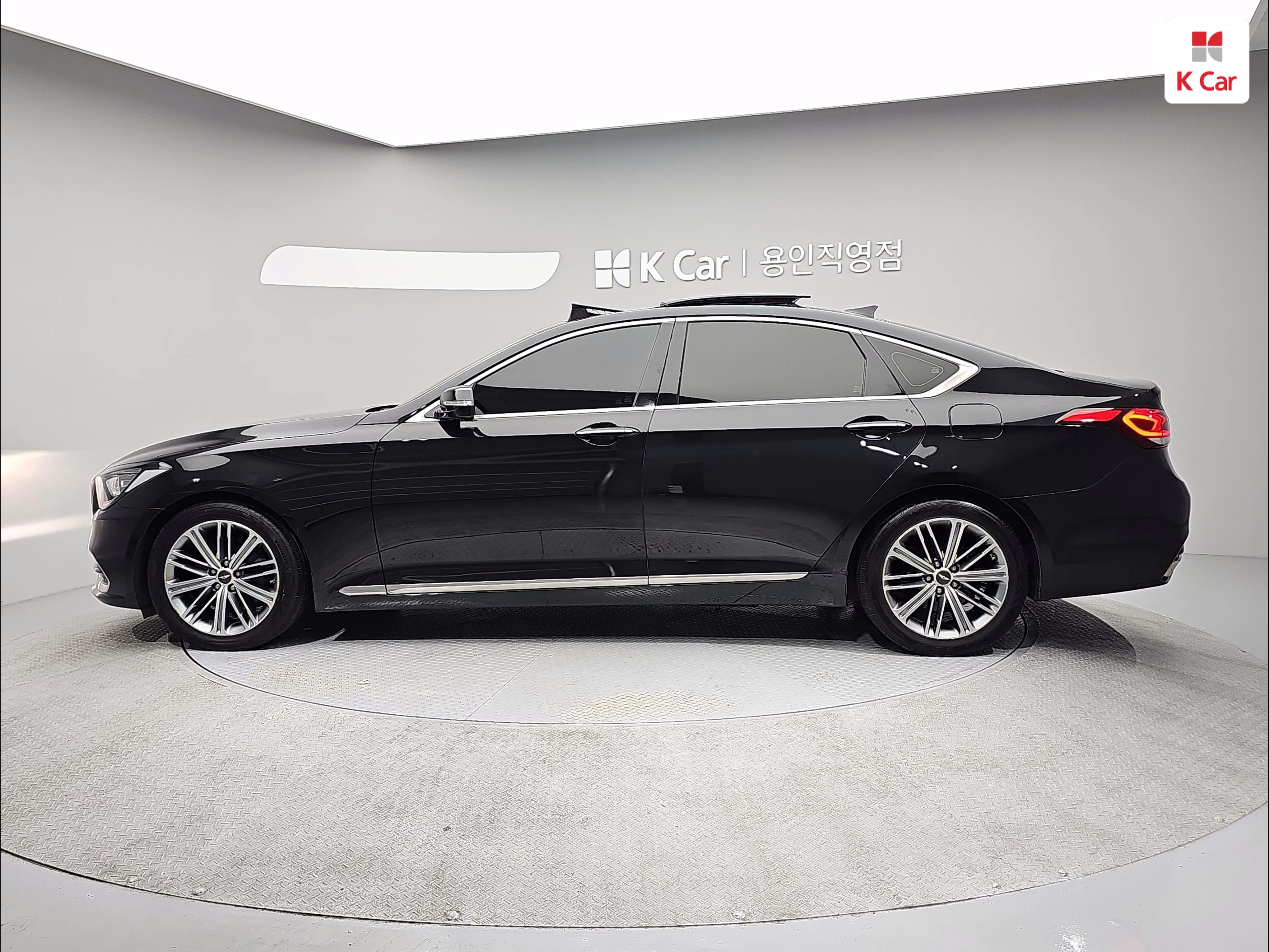 GENESIS G80 3.3 GDi AWD